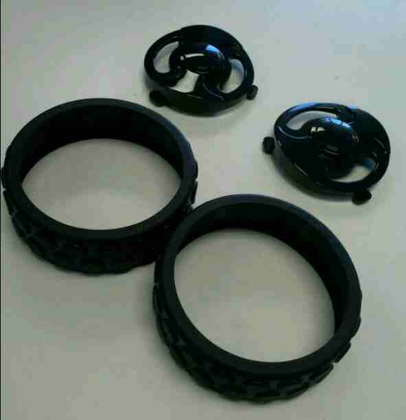 OLLIE DARK SIDE in excellent condition
لا تنسَ أنك شاهدت هذا الإعلان في عنكبوت
لعبة الروبوت اولي...