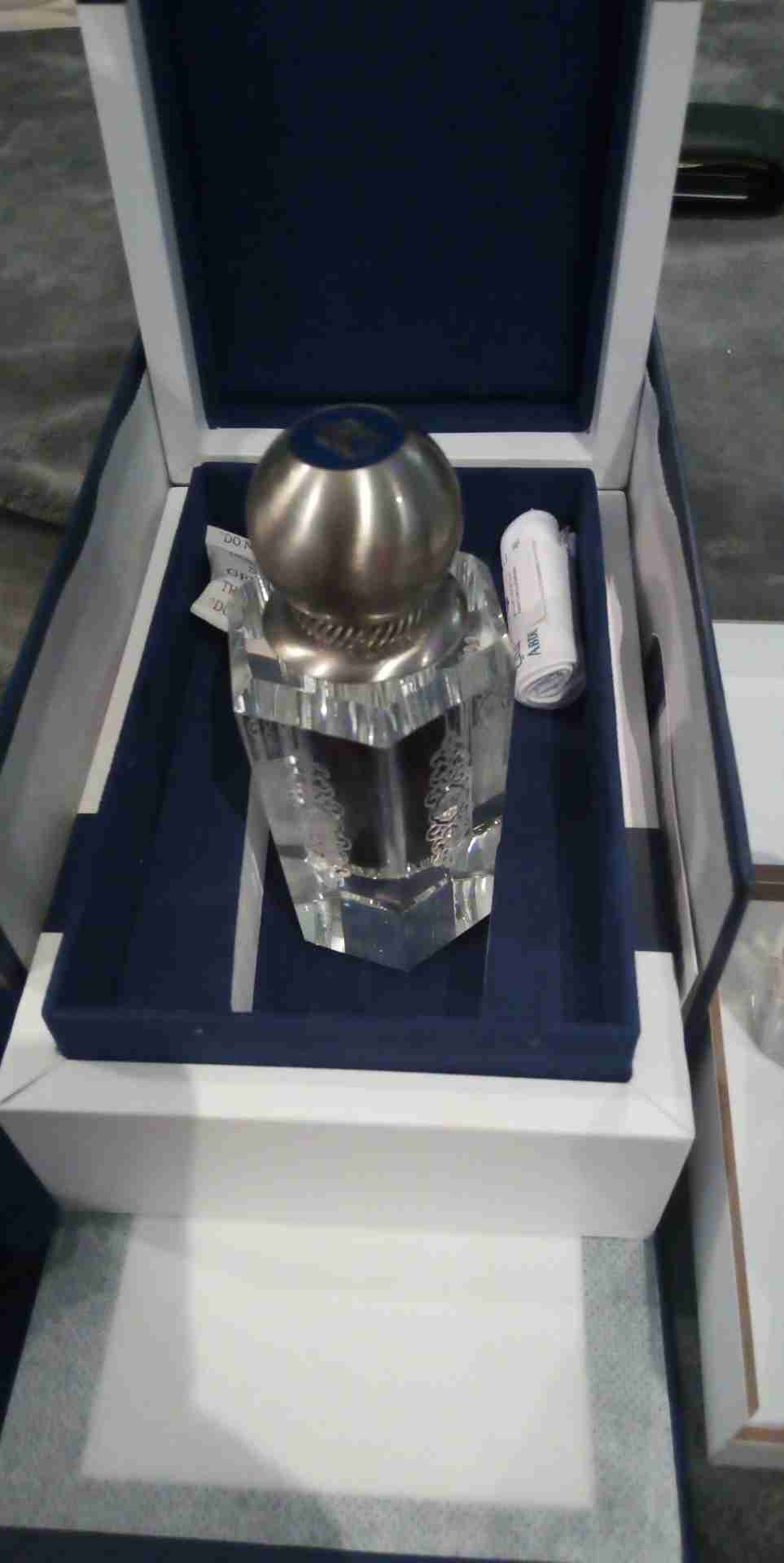 دهن عود كلاكاس من عبد الصمد و عطور غاليه
لا تنسَ أنك شاهدت هذا الإعلان في عنكبوت
عندي توله من...