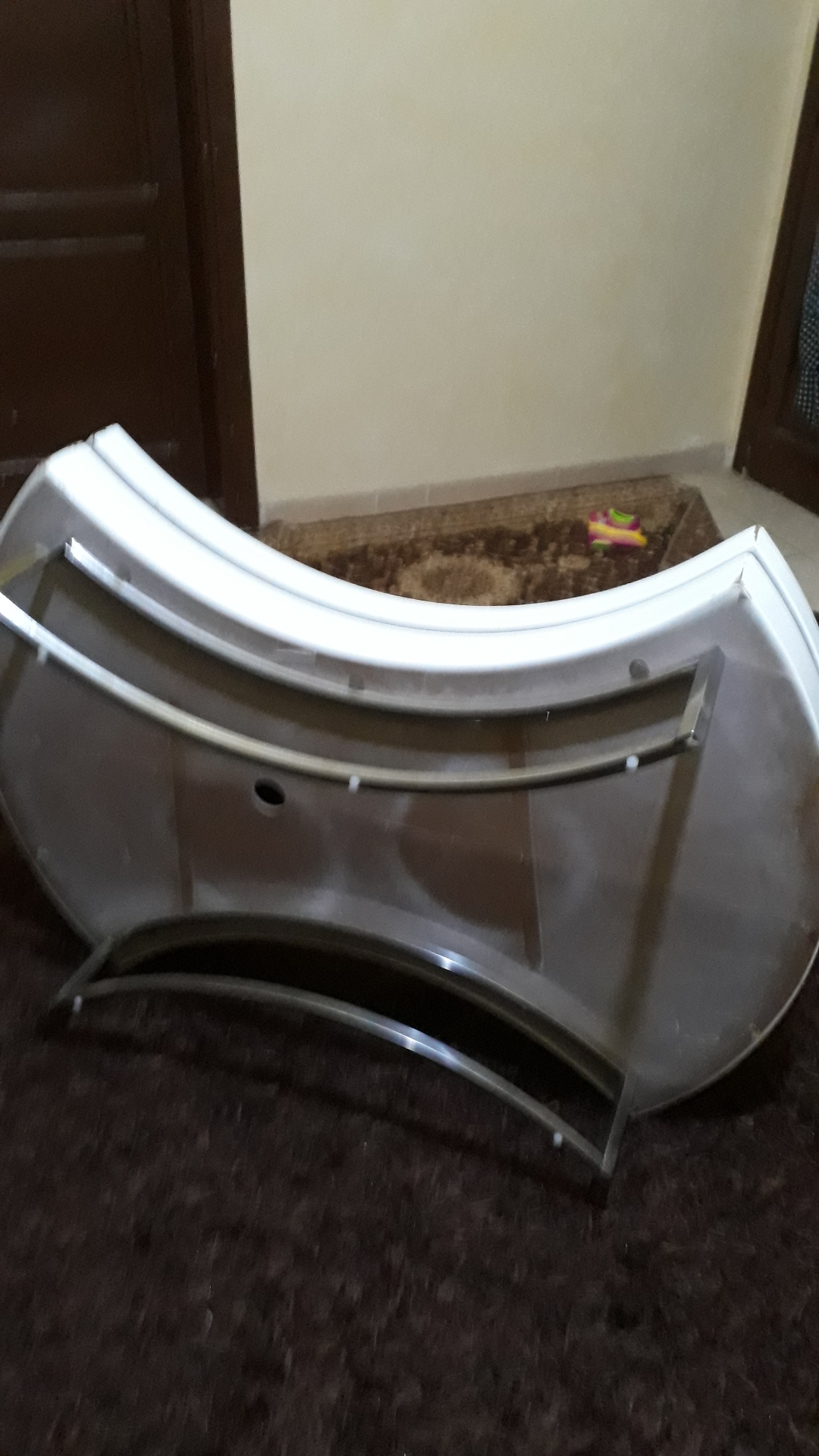 طاولة دوارة داىرية
لا تنسَ أنك شاهدت هذا الإعلان في عنكبوت
السلام عليكم
لهواة الفخامةوالزوق ا...
