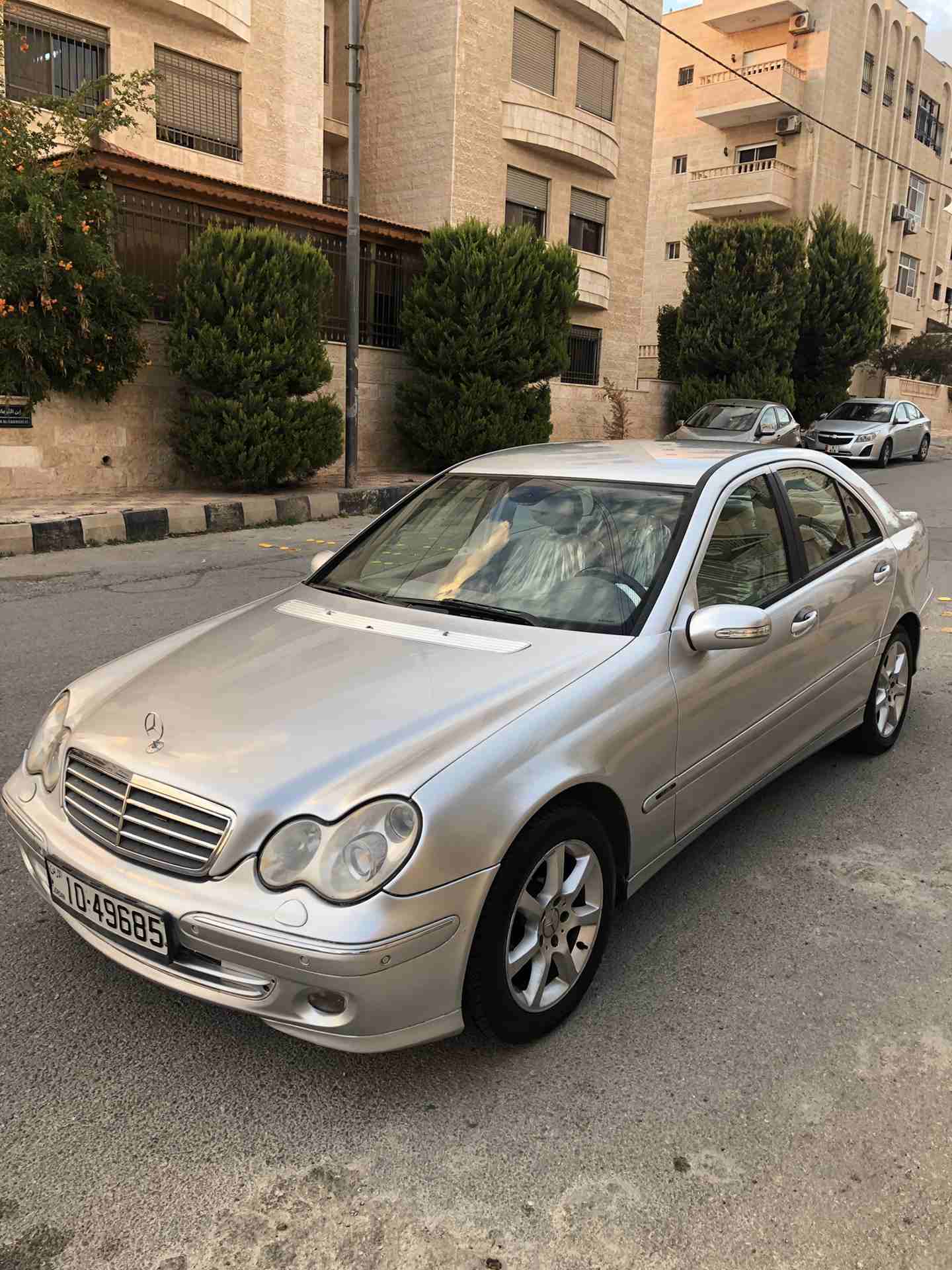 مرسيدس C180 كومبرسير 2005 فل اتوماتيك فحص كامل 7 جيد بحالة الوكالة
لا تنسَ أنك شاهدت هذا الإعلان في عنكبوت...