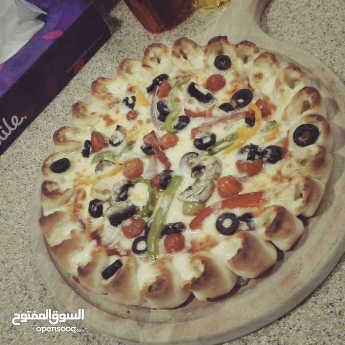 معلم معجنات وبيتزا بحاجة لعمل بنصف دوام.
لا تنسَ أنك شاهدت هذا الإعلان في عنكبوت
.....