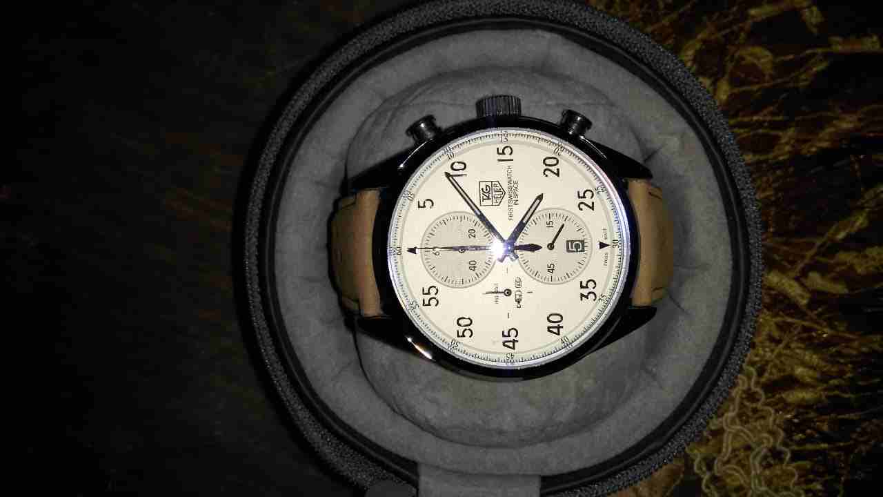 ساعة TAG HEUER                                            


	 				لا تنسَ أنك شاهدت هذا الإعلان في عنكبوت            
	 				
                            للإستفسار 0795058319

	 			-------------...