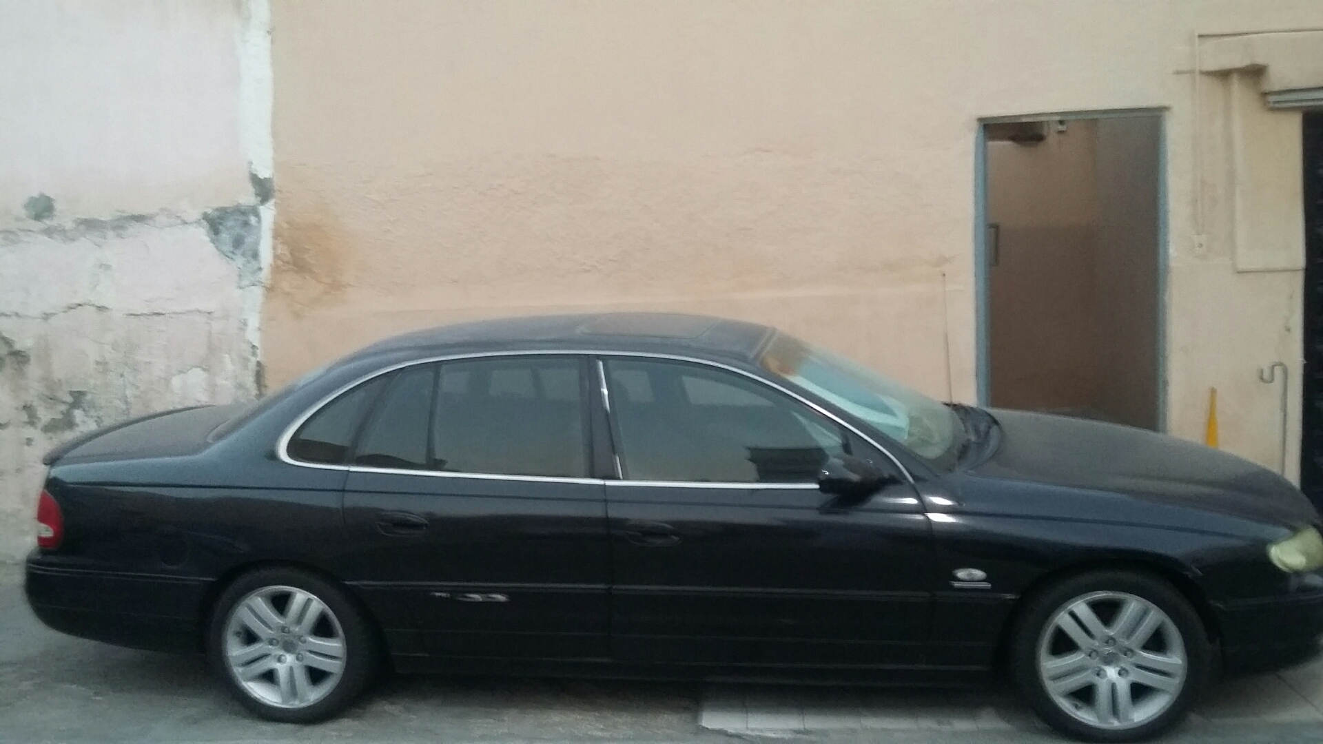 كابرس ss اسود داخليه بيج 2003 بحاله ممتازه للبيع
لا تنسَ أنك شاهدت هذا الإعلان في عنكبوت
( كا...