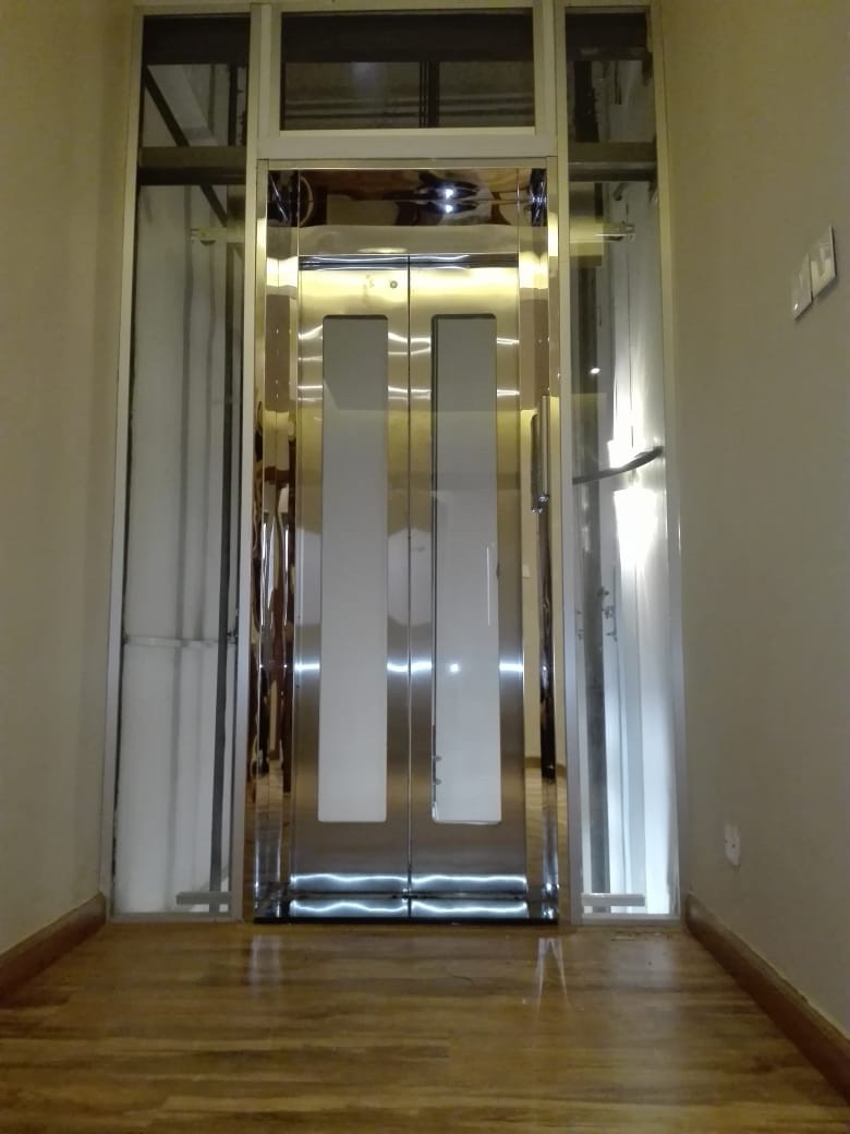المركزية لصيانة وتركيب المصاعد الكهربائية Elevators / Lifts                                            


	 				لا تنسَ أنك شاهدت هذا الإعلان في عنكبوت...