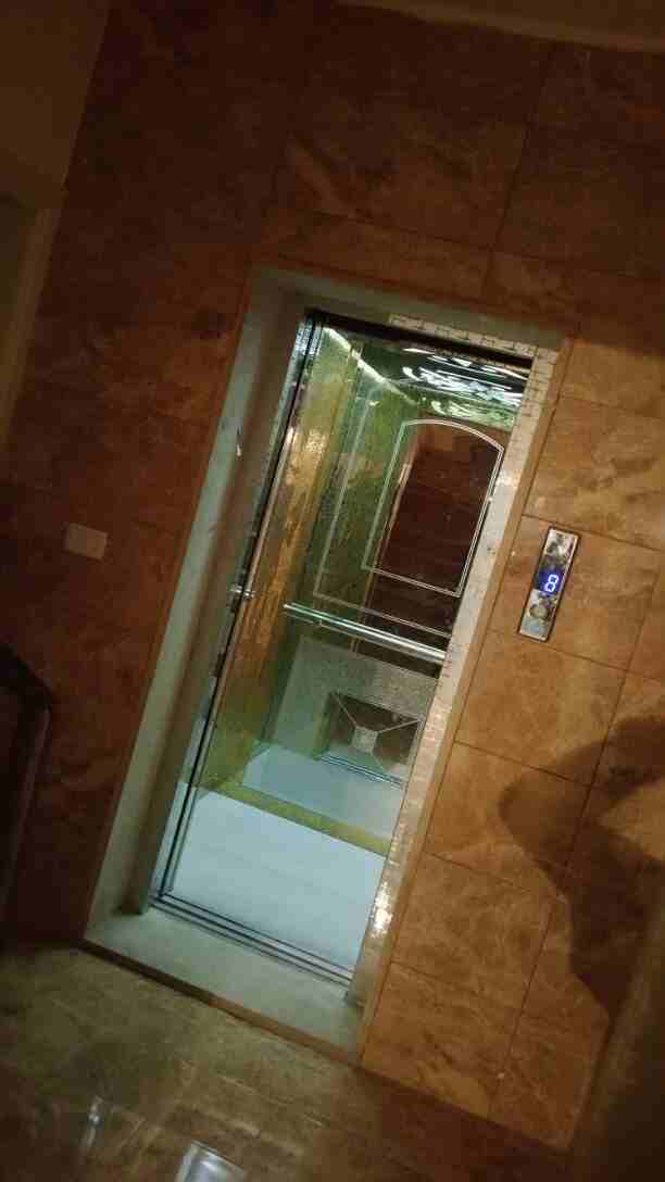 شقق و استديوهات مفروشة للايجار في جبل الحسين
لا تنسَ أنك شاهدت هذا الإعلان في عنكبوت
شقق و استديو...