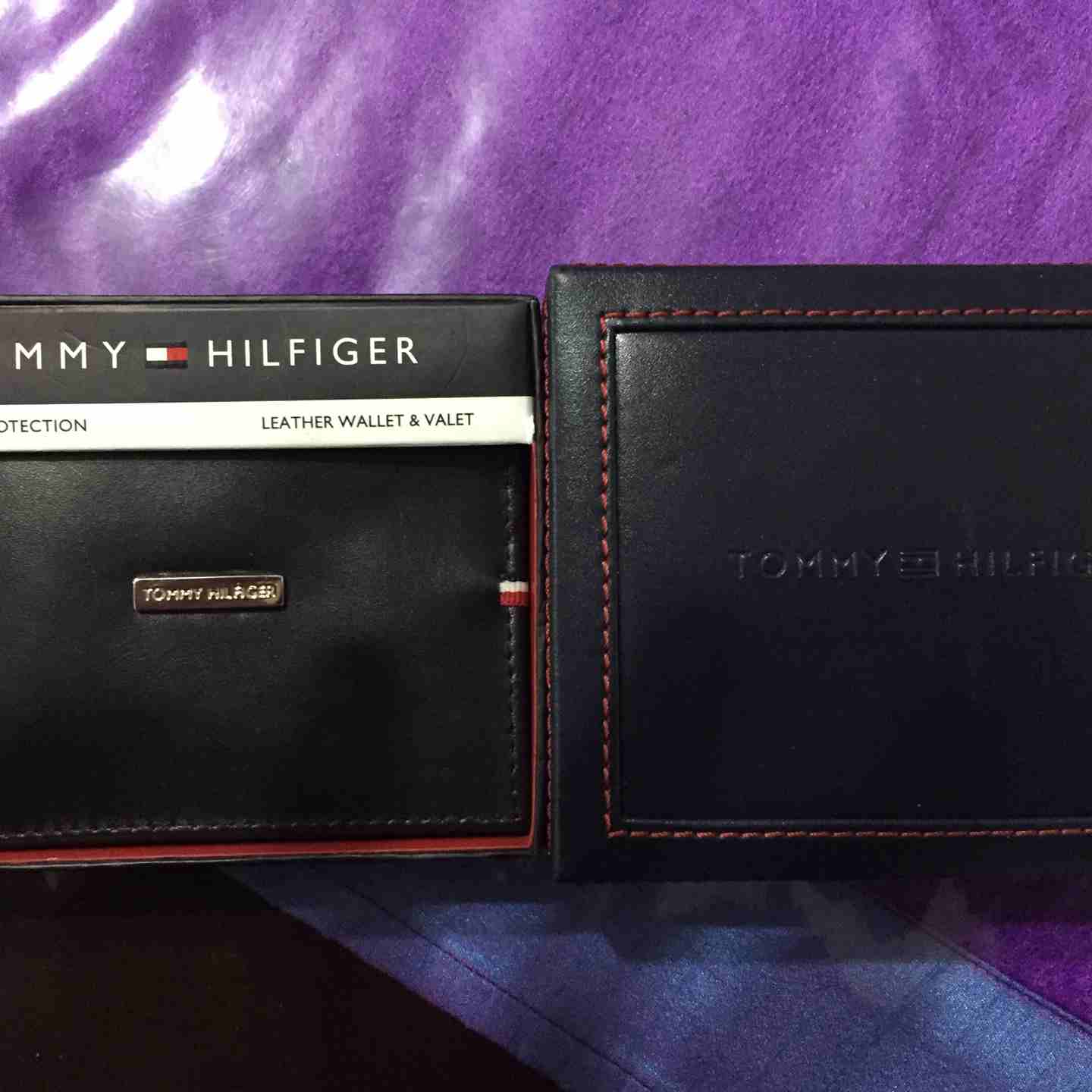 للبيع محفظة رجالي Tommy Hilfiger اصلي                                            


	 				لا تنسَ أنك شاهدت هذا الإعلان في عنكبوت            
	 				
                            الكماليات لغةٌ لها...