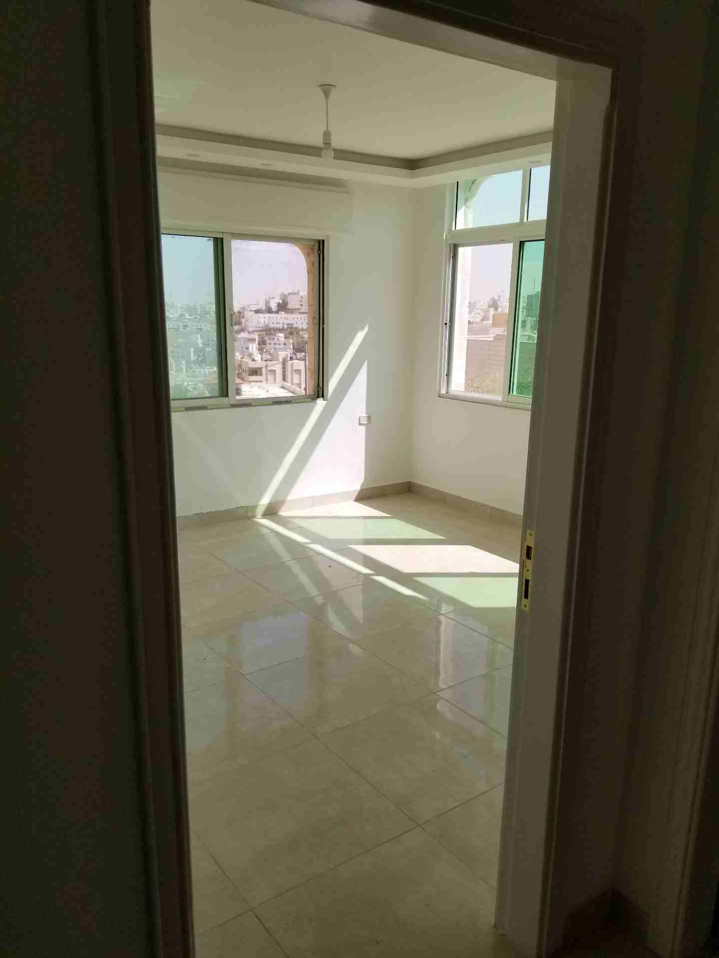 4 شقق الايجار في ضاحية الياسمين اسكان التلفزيون من مالك مباشر
لا تنسَ أنك شاهدت هذا الإعلان في عنكبوت...