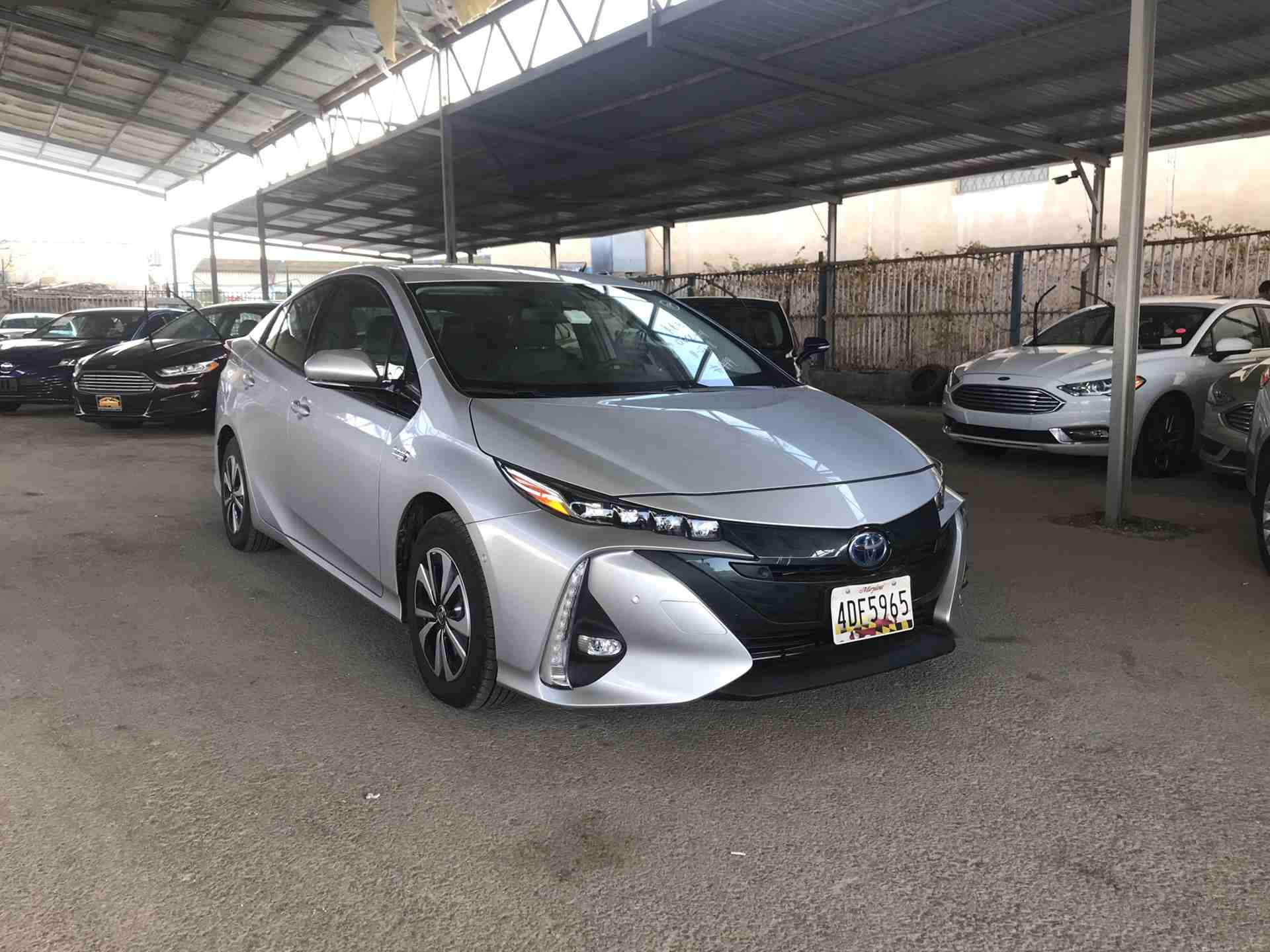 TOYOTA PRIUS PRIME  2017( هايبرد   شحن ) حرة بدون جمرك                                            


	 				لا تنسَ أنك شاهدت هذا الإعلان في عنكبوت            
	 				
                            تو...