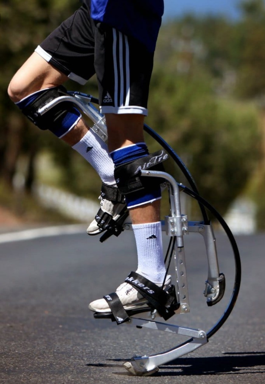 Jumping Stilts                                            


	 				لا تنسَ أنك شاهدت هذا الإعلان في عنكبوت            
	 				
                                Amazing way to exercise....