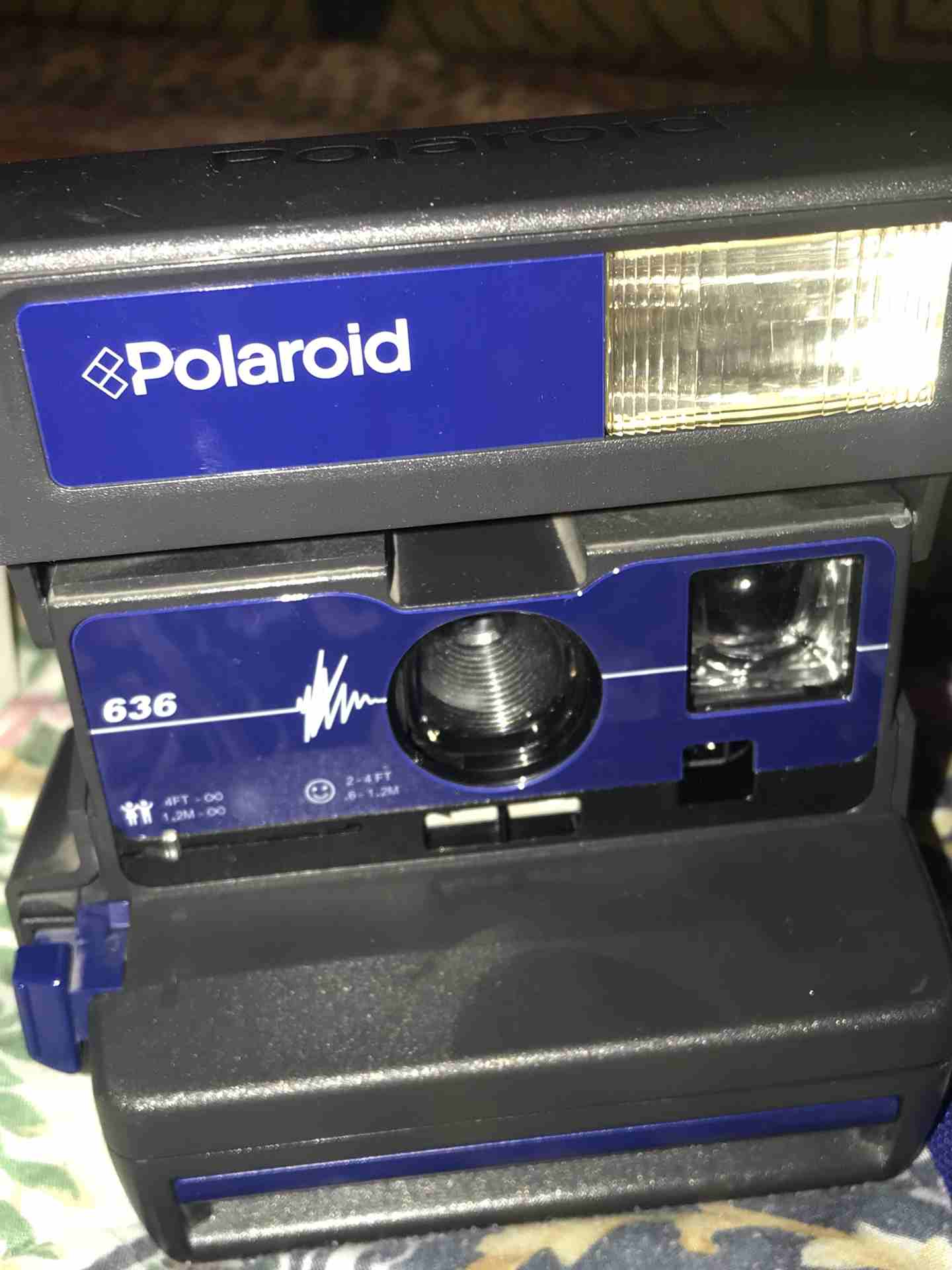 كاميرا Polaroid تصوير فوري                                            


	 				لا تنسَ أنك شاهدت هذا الإعلان في عنكبوت            
	 				
                            جميلة جدا و تصوير فوري رائعا ف...
