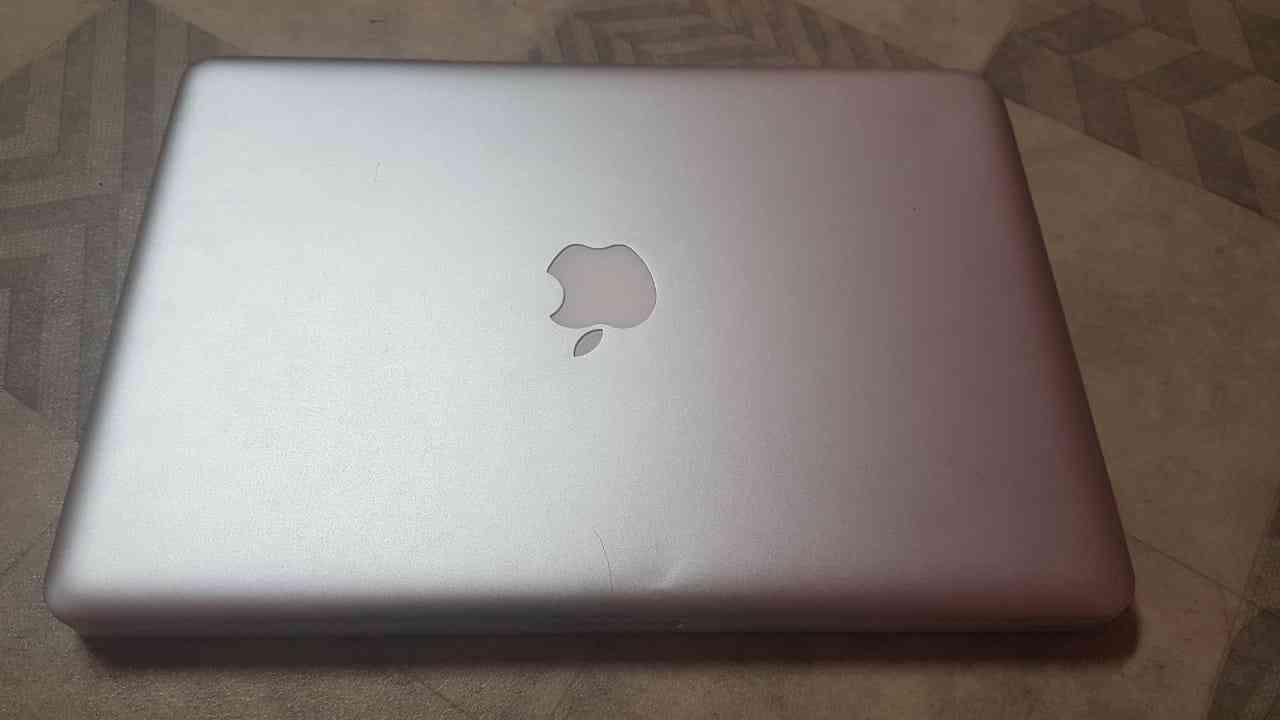 imac laptop                                            


	 				لا تنسَ أنك شاهدت هذا الإعلان في عنكبوت            
	 				
                                well condition working well core i5
whats...