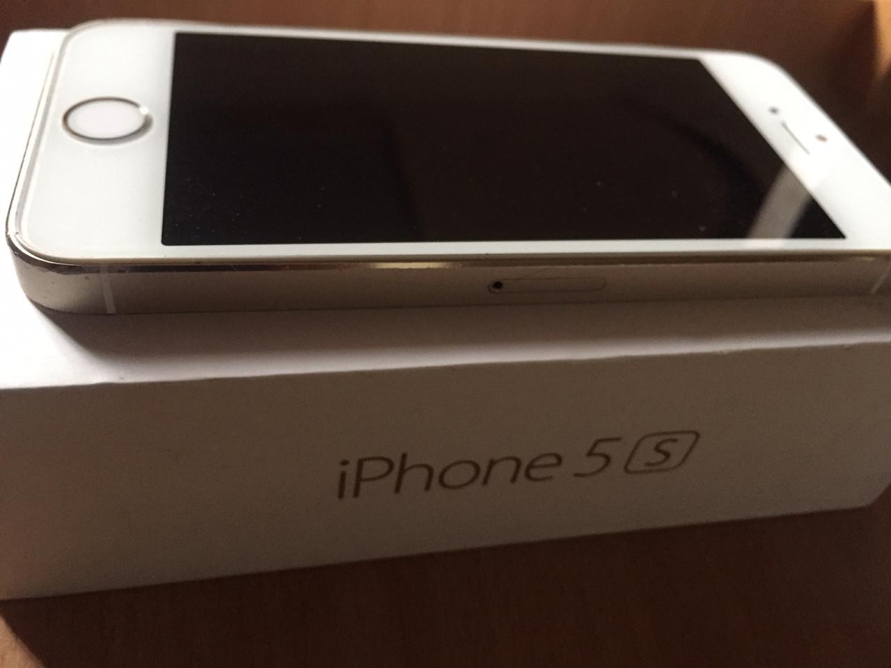 iPhone 5s للبيع
لا تنسَ أنك شاهدت هذا الإعلان في عنكبوت
16GB - مع فيس تايم
البصمة شغاله معه...