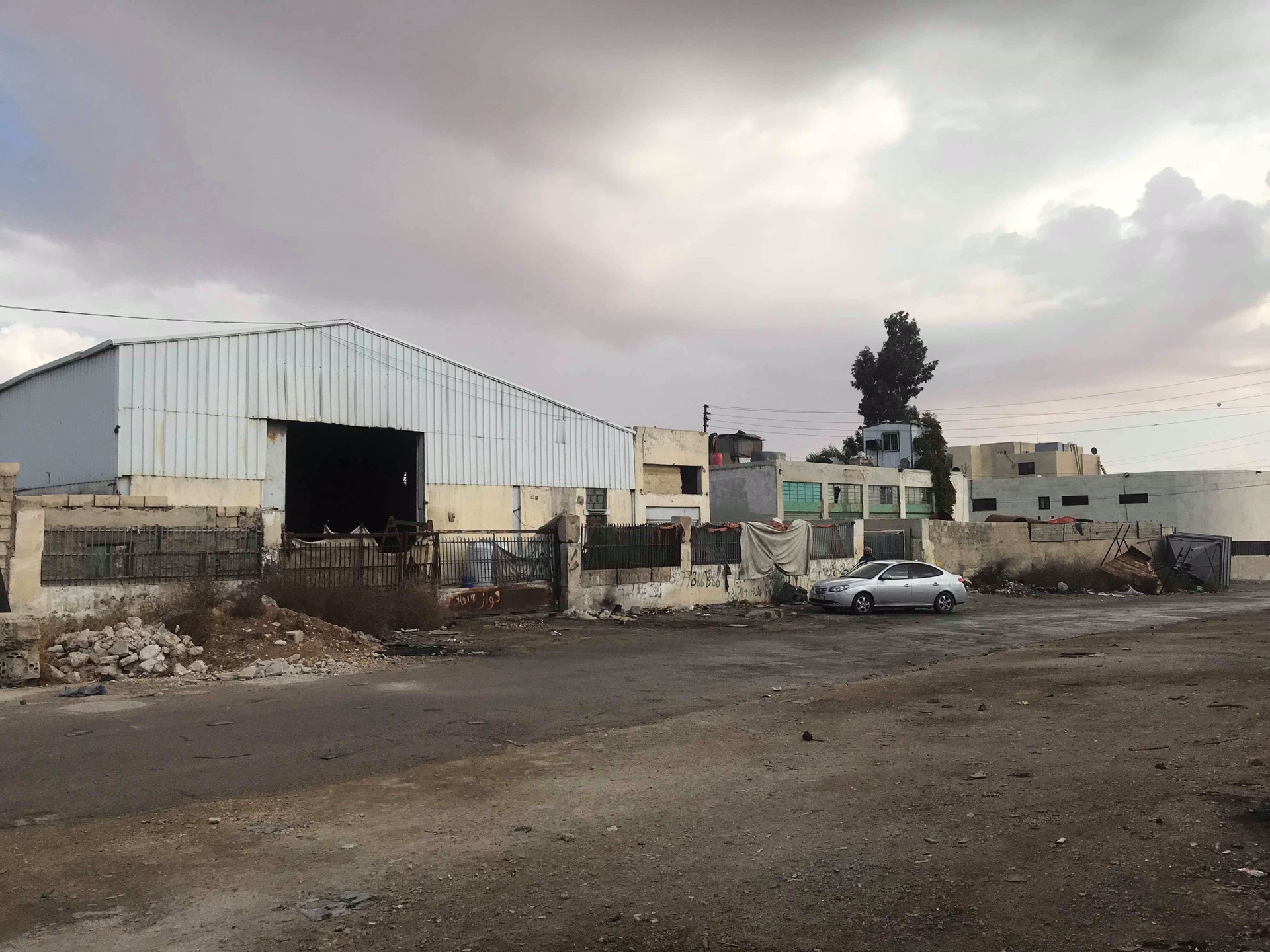 هنجر للبيع بأرض مساحه 950
لا تنسَ أنك شاهدت هذا الإعلان في عنكبوت
هنجر للبيع بأرض مساحة950متر...