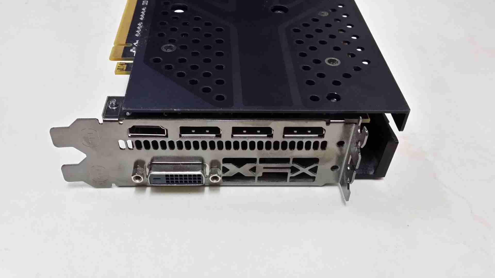 كروت شاشة RX580 مخصصة للألعاب و التعدين
لا تنسَ أنك شاهدت هذا الإعلان في عنكبوت
كروت شاشة جديدة ا...