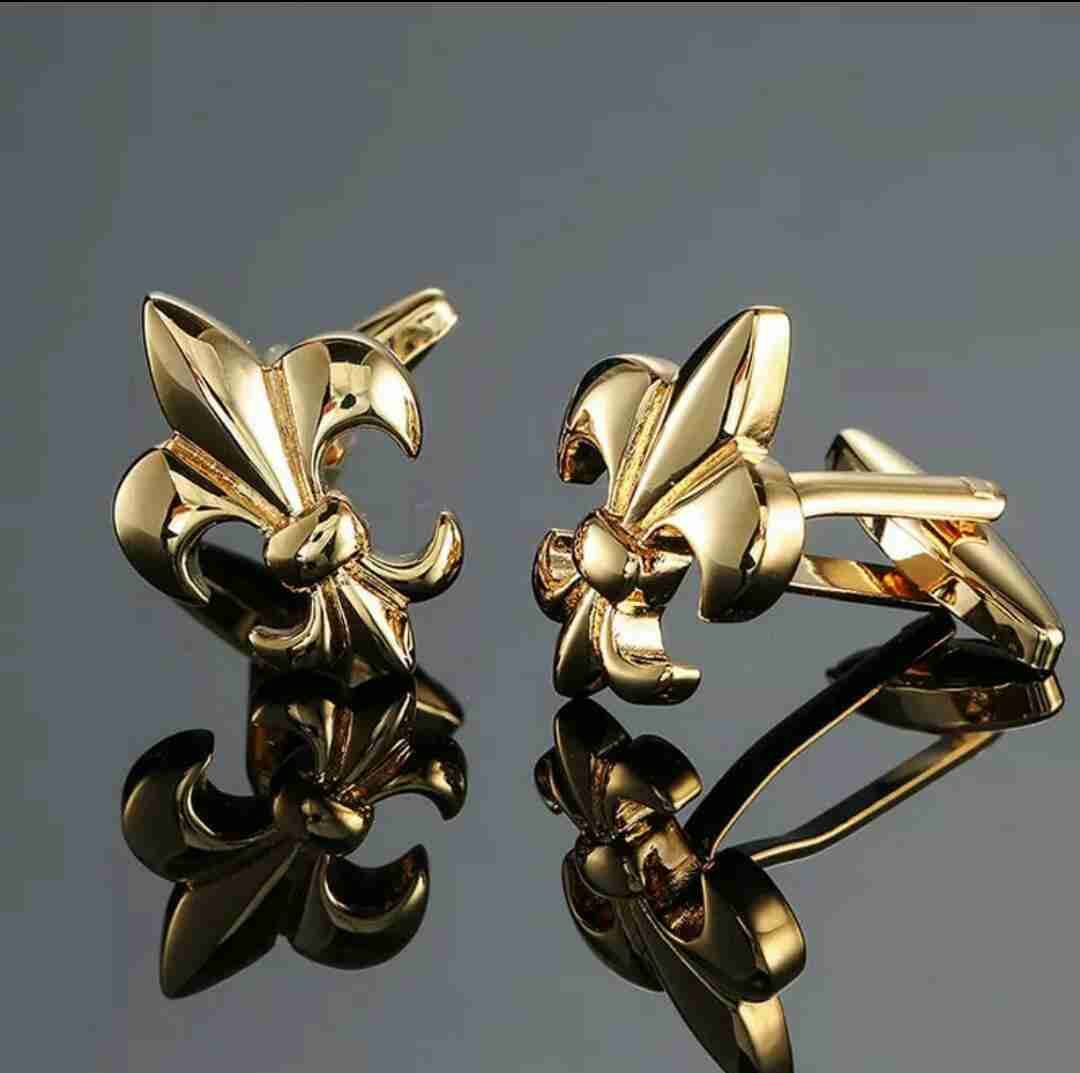اكسسوارات رجالي للمتميزين
لا تنسَ أنك شاهدت هذا الإعلان في عنكبوت
cufflinks
belt
pen
wallets...