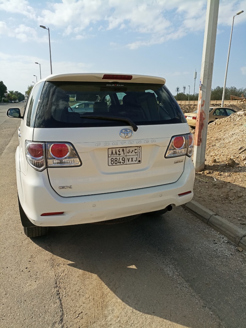Toyota Fortuner (Model 2015, White)
لا تنسَ أنك شاهدت هذا الإعلان في عنكبوت
Toyota Fortuner...