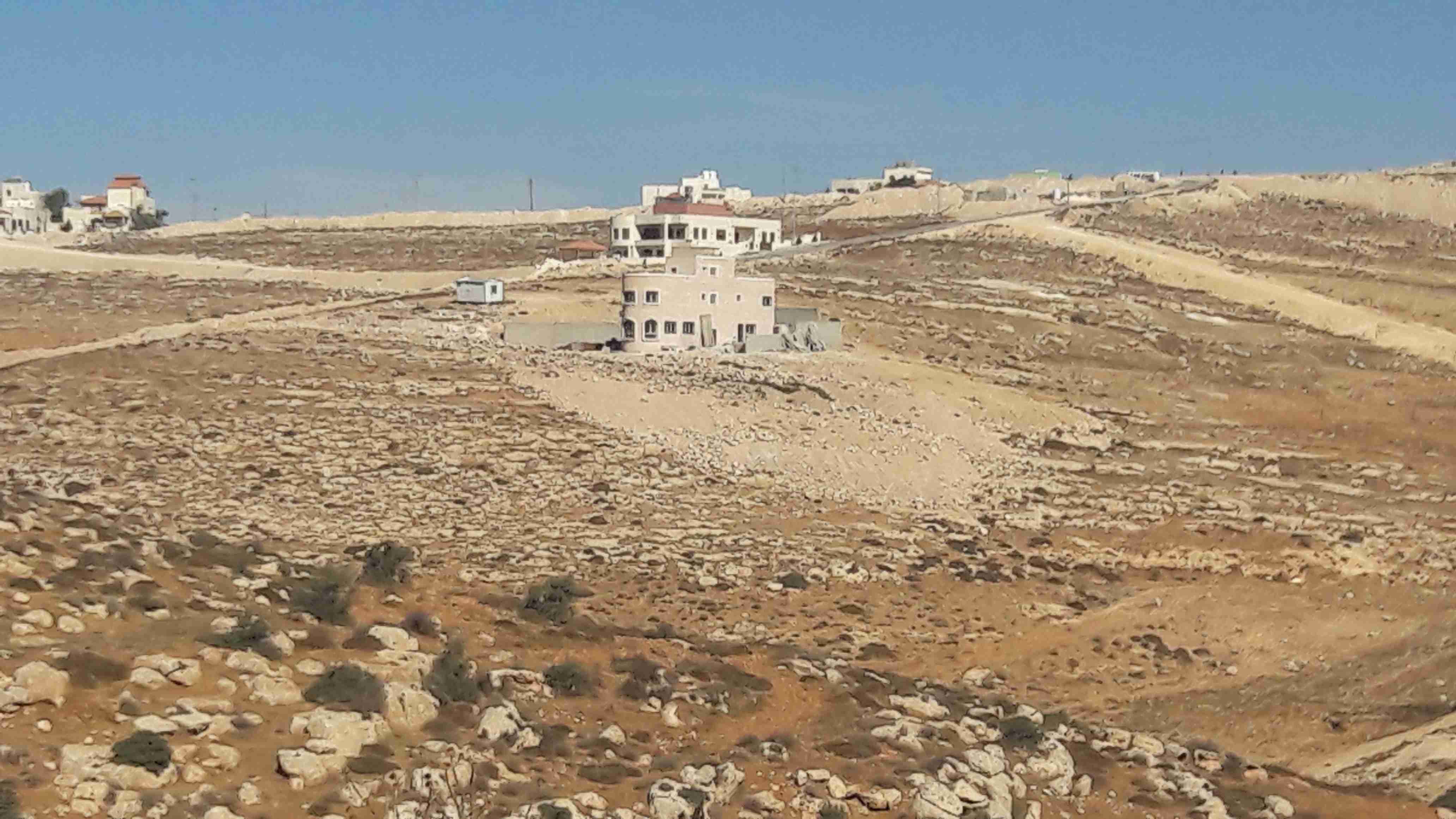 زينات الربوع / المكمان
لا تنسَ أنك شاهدت هذا الإعلان في عنكبوت
أرض 840 متر في اعلى قمم زينات...