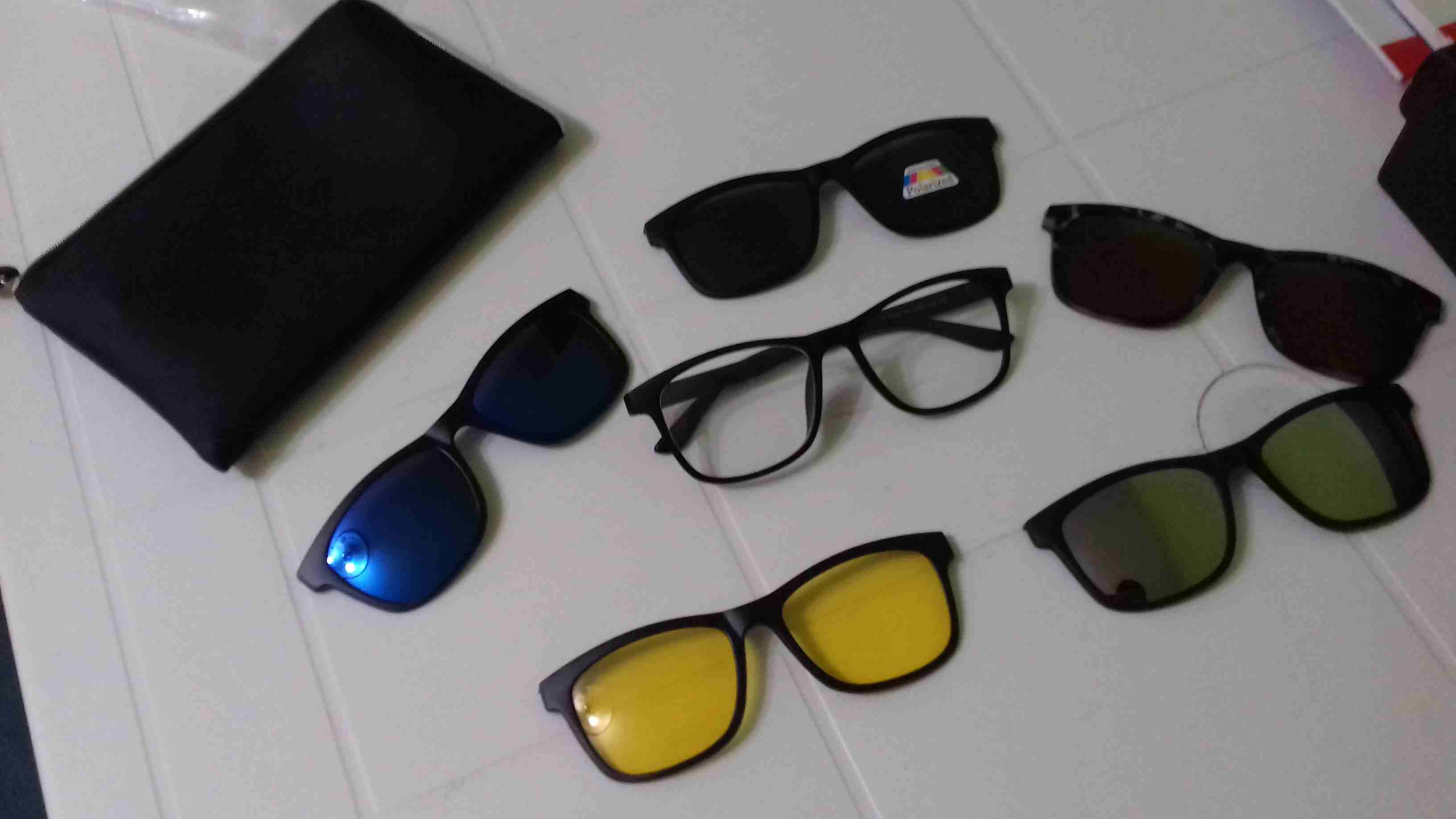نظارة polarized احدث موديل 6 نظارات بنظارة وحدة                                            


	 				لا تنسَ أنك شاهدت هذا الإعلان في عنكبوت            
	 				
                            نظارة pol...
