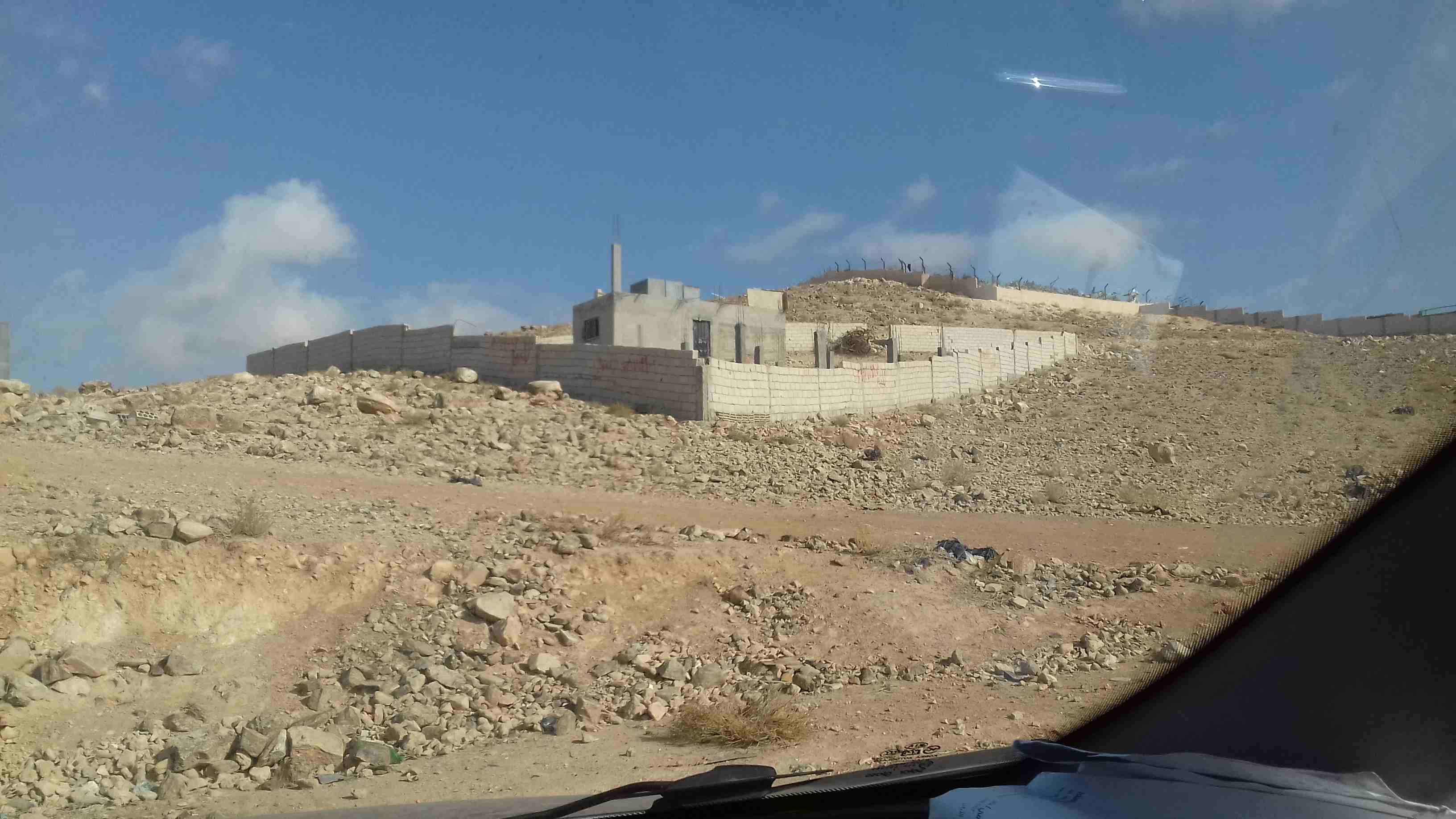 ارض 319 م وادي القطار شرق عمان
لا تنسَ أنك شاهدت هذا الإعلان في عنكبوت
319 م قرية وادي القطار
بع...