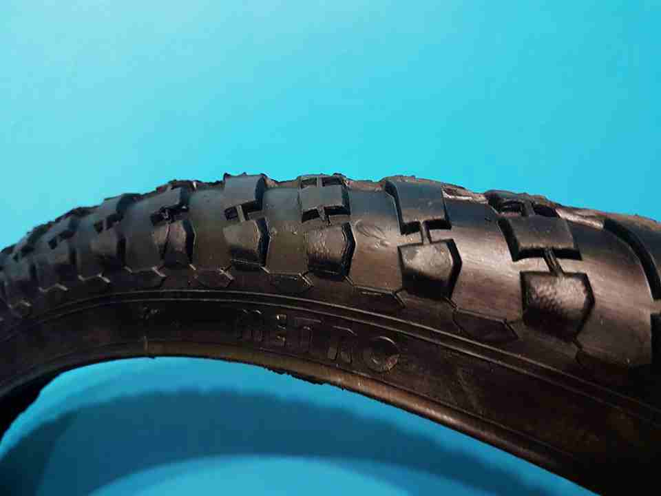 عجلات مطاط ميترو 26 انش للدراجة الهوائية جديدة للبيع METRO 26 INCH BICYCLE TIRES
لا تنسَ أنك شاهدت هذا الإعلان في عنكبوت...