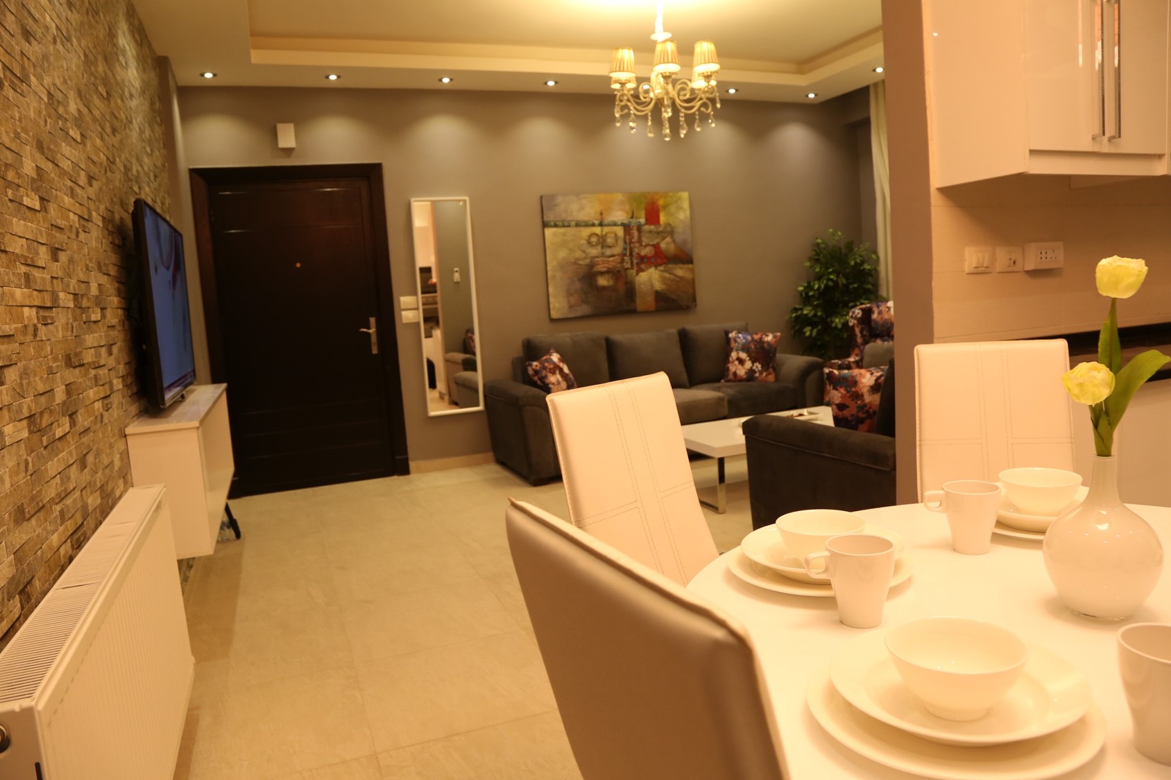 وسترن جيت لشقق BR 3 نوم المفروشه Furnished Apt بدير غبار عمانWestern Gate Compound
لا تنسَ أنك شاهدت هذا الإعلان في عنكبوت...