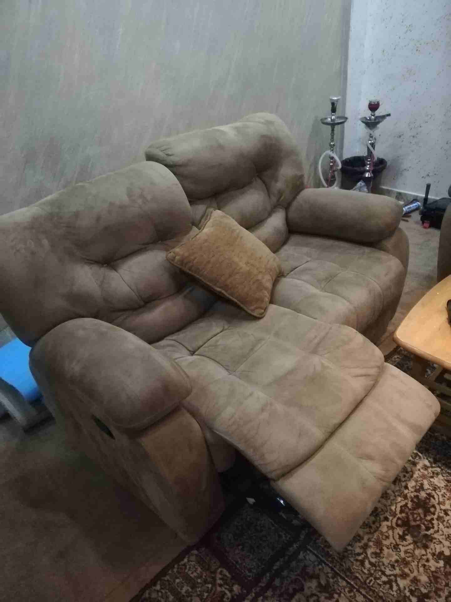 كنب ريكلاينر امريكي كلاسيك
لا تنسَ أنك شاهدت هذا الإعلان في عنكبوت
طقم كنب ريكلاينر امريكي ثقيل ج...