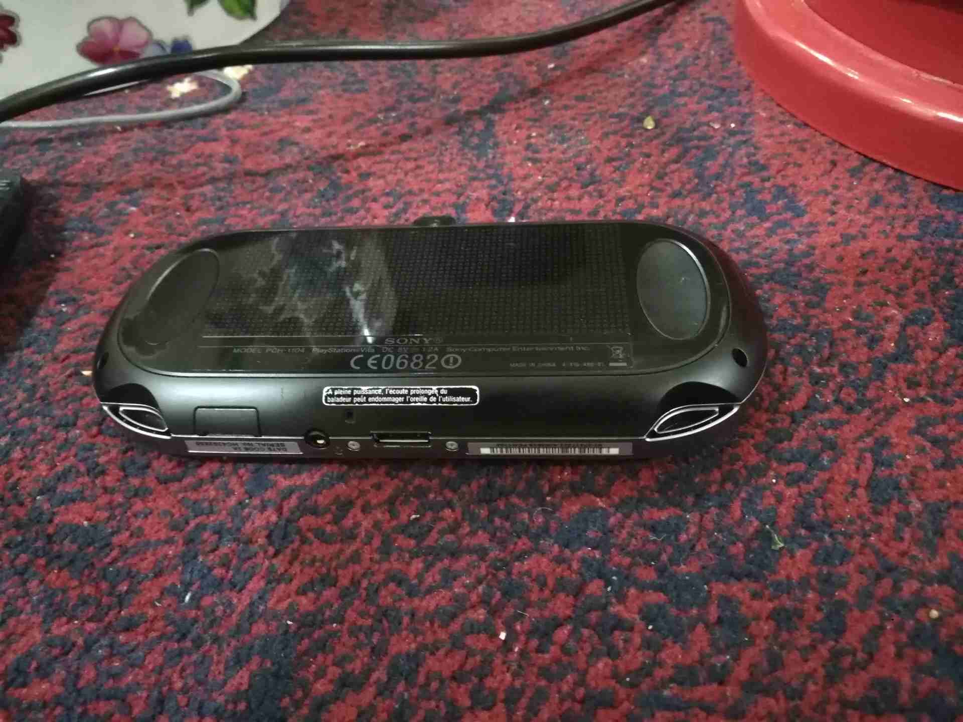 psp vita نضيف للبيع
لا تنسَ أنك شاهدت هذا الإعلان في عنكبوت
الجهاز نضيف و معه ذاكرة 8G و لعبتين و...