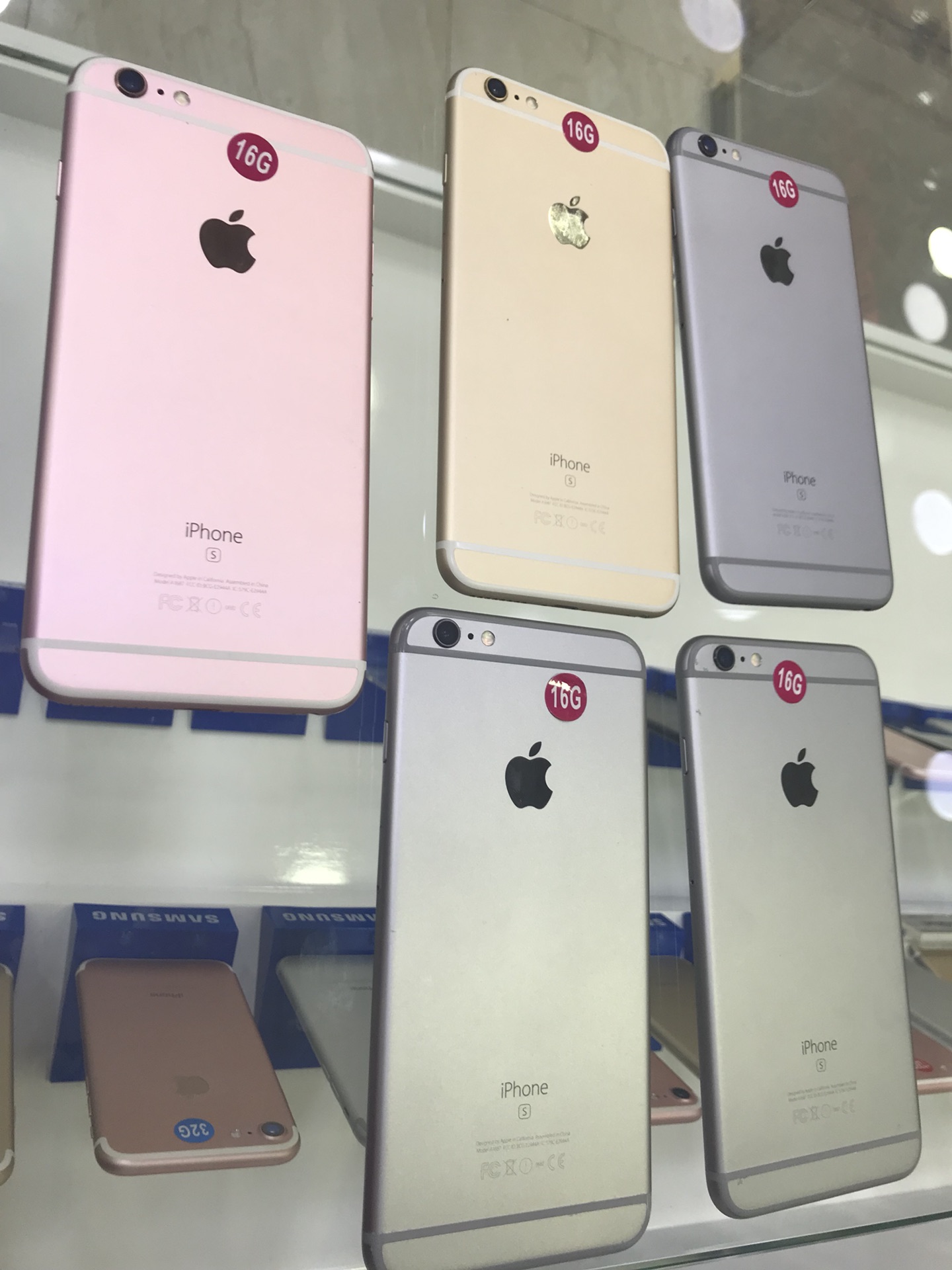 ايفون 6 اس بلس 16 و 64 و 128 جيقا مستعمل بحاله جديد كفاله سنه
لا تنسَ أنك شاهدت هذا الإعلان في عنكبوت...
