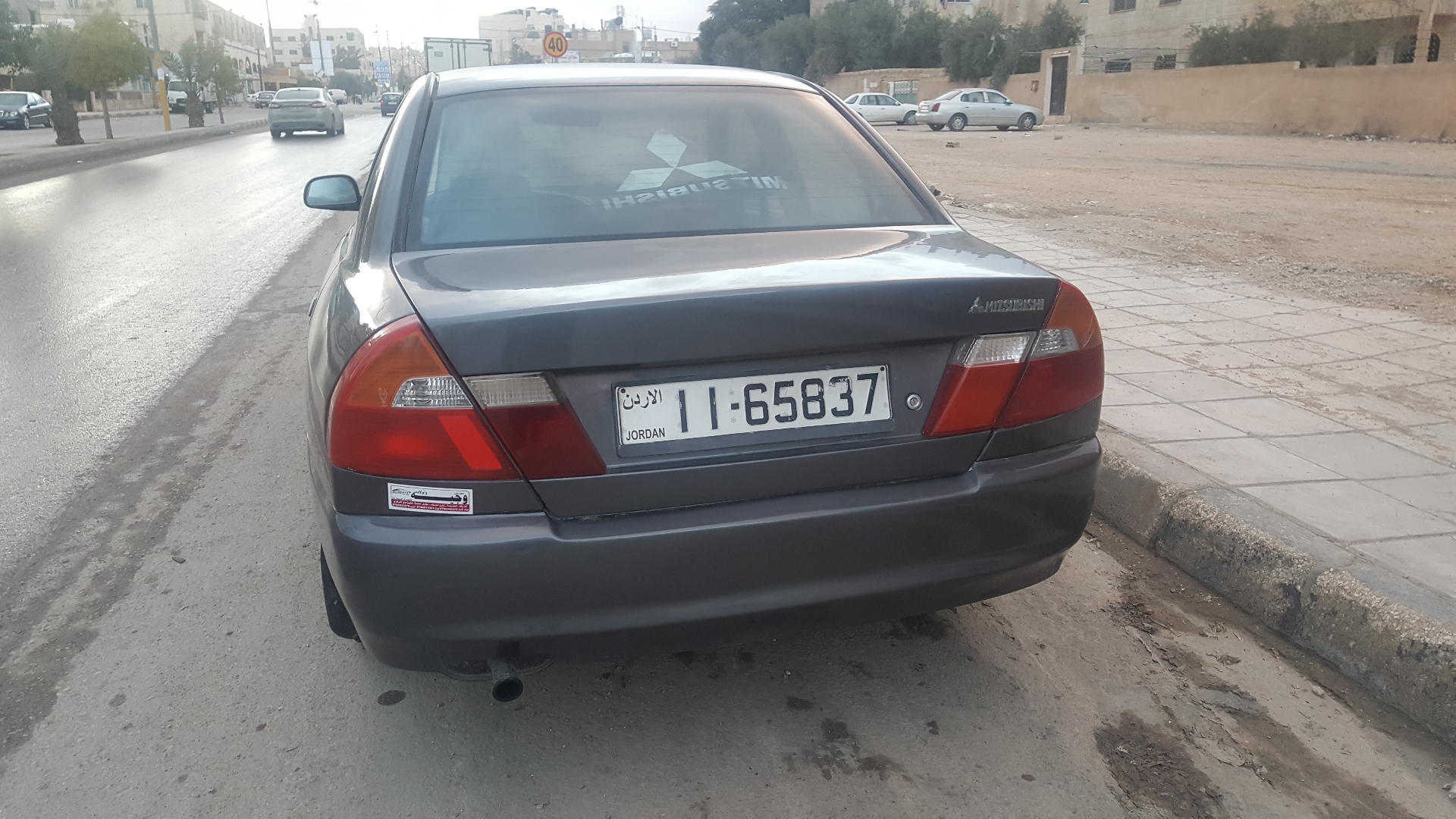 لانسر بسعررر حرق موديل 2000
لا تنسَ أنك شاهدت هذا الإعلان في عنكبوت
لون فيراني
مرخصه سنه
ده...