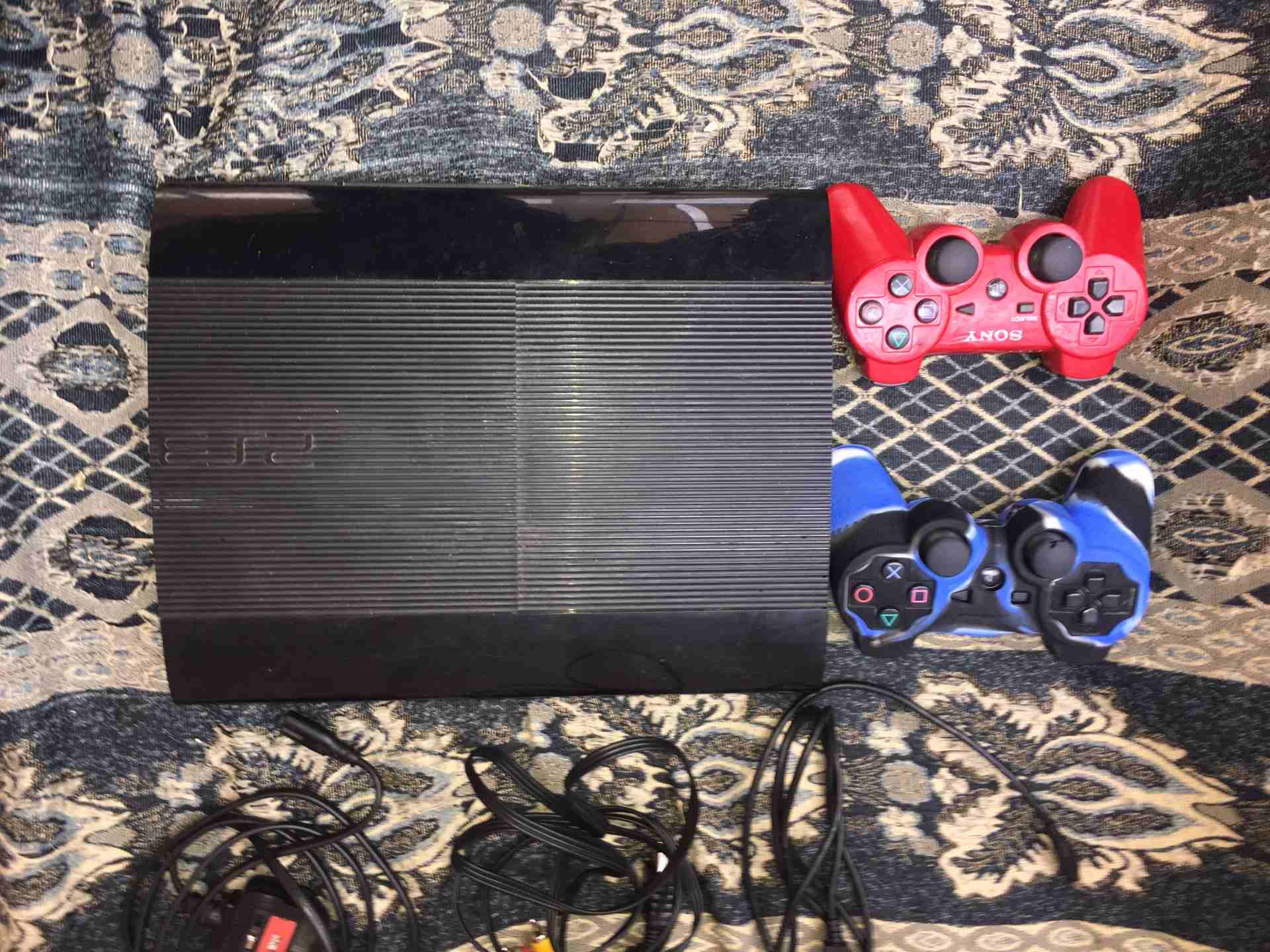 بلايستيشن 3 ps3                                            


	 				لا تنسَ أنك شاهدت هذا الإعلان في عنكبوت            
	 				
                            الجهاز بحال الوكاله 250 جيجا مع جميع وصلا...