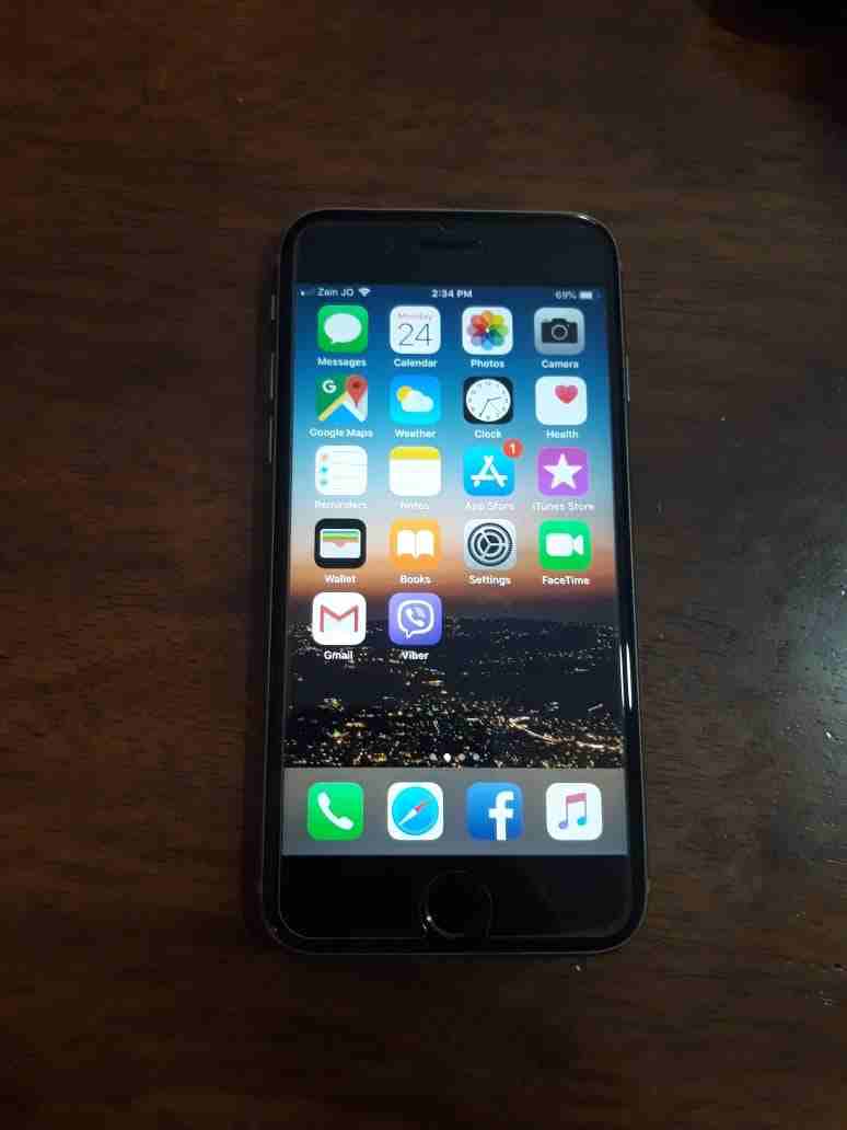 iphone 6s                                            


	 				لا تنسَ أنك شاهدت هذا الإعلان في عنكبوت            
	 				
                            Iphone 6s         ايفون 6 اس
16 gb...