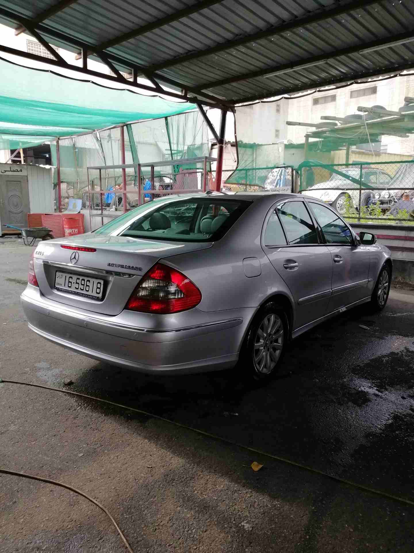Mercedes E200 2009
لا تنسَ أنك شاهدت هذا الإعلان في عنكبوت
Mercedes E200 2009 Elegance.
السعر قاب...