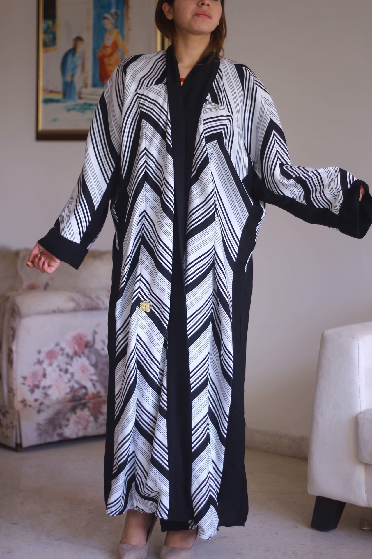 New handmade abayas by a saudi designer. عبايات فخمة من مصممة سعودية
لا تنسَ أنك شاهدت هذا الإعلان في عنكبوت...