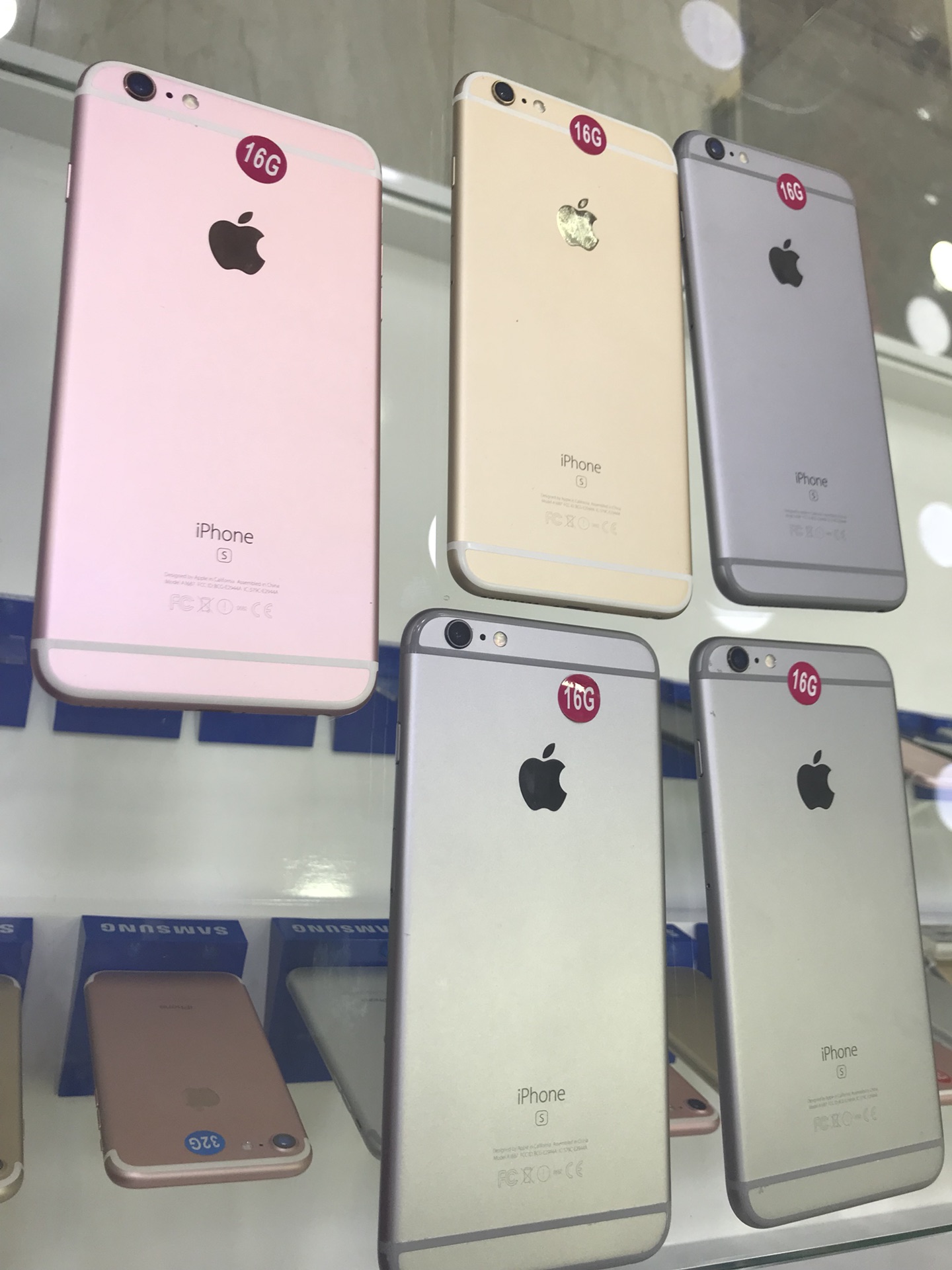 ايفون 6 اس بلس 16 و 64 و 128 جيقا مستعمل بحاله جديد كفاله سنه
لا تنسَ أنك شاهدت هذا الإعلان في عنكبوت...