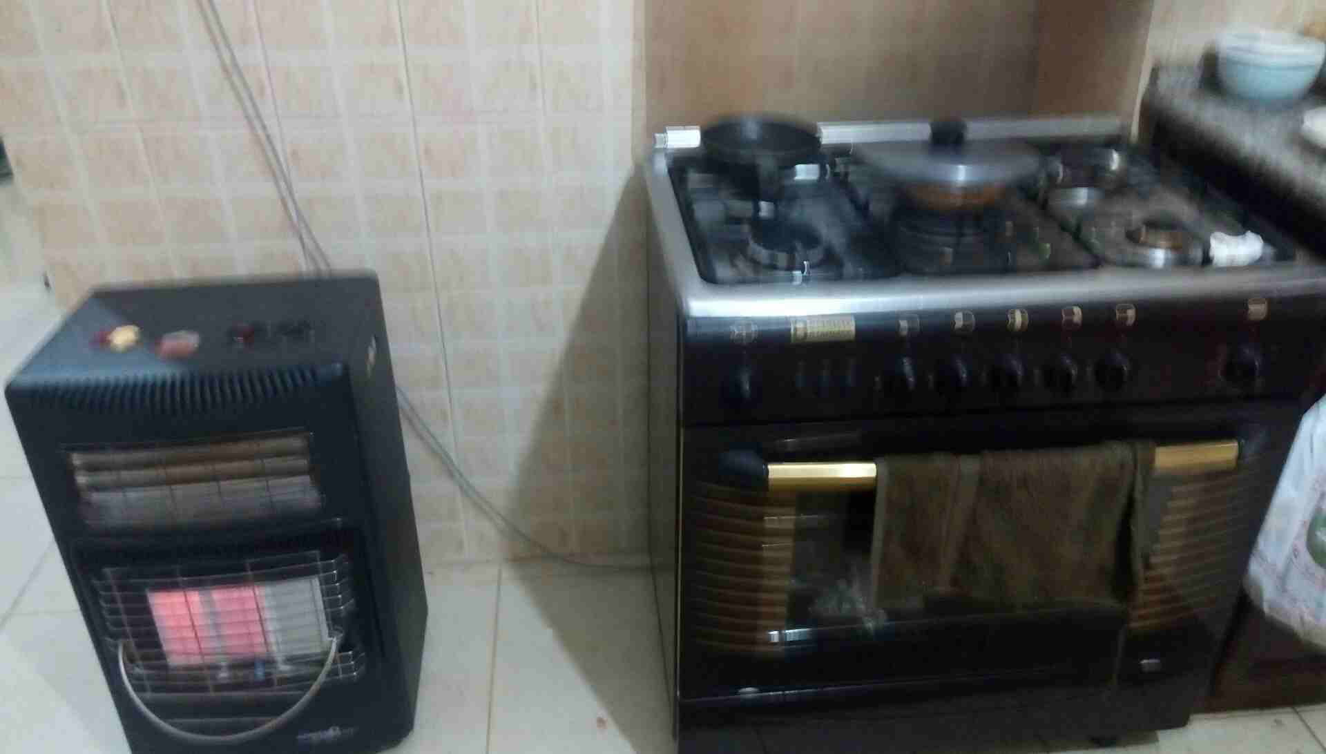 اثاث بيت كامل لقطه بغرض السفر بقيمة 1200 دينار
لا تنسَ أنك شاهدت هذا الإعلان في عنكبوت
الاثاث مك...