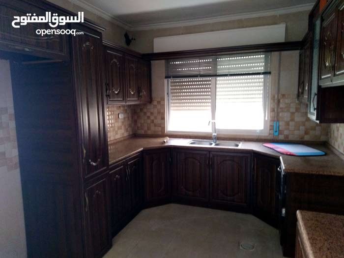 شقة جديدة كأنها لم تسكن تلاع العلي 3نوم 3حمام صالون                                            


	 				لا تنسَ أنك شاهدت هذا الإعلان في عنكبوت            
	 				
                                ج...
