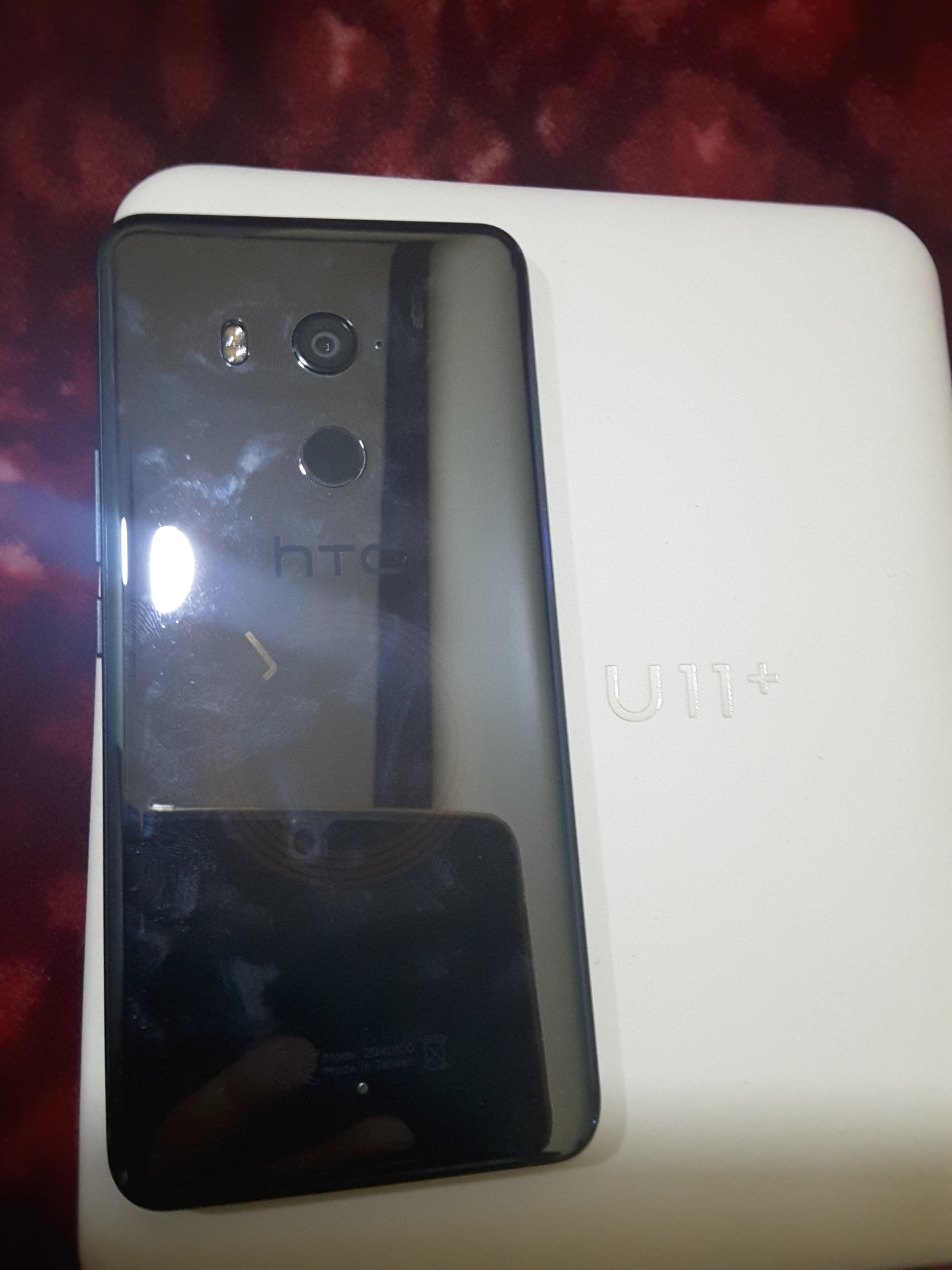 جوال في حالة الزيرو بجميع اغراضة للبيع                                            


	 				لا تنسَ أنك شاهدت هذا الإعلان في عنكبوت            
	 				
                                جوال htc u 11...