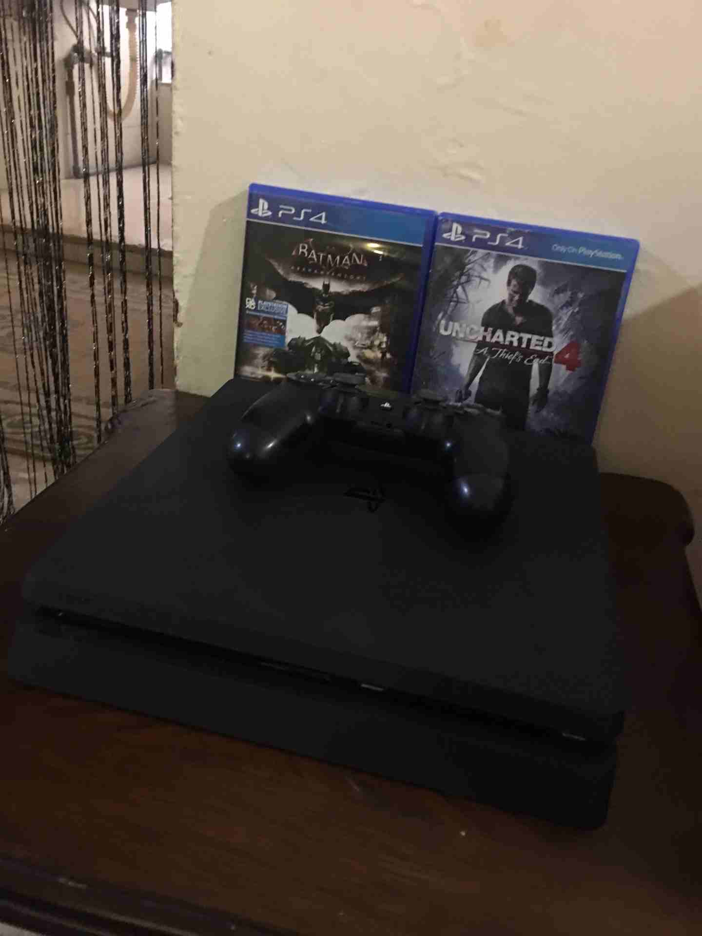 playstation 4 slim 500gb                                            


	 				لا تنسَ أنك شاهدت هذا الإعلان في عنكبوت            
	 				
                            playstation 4 slim 500gb
الجهاز...