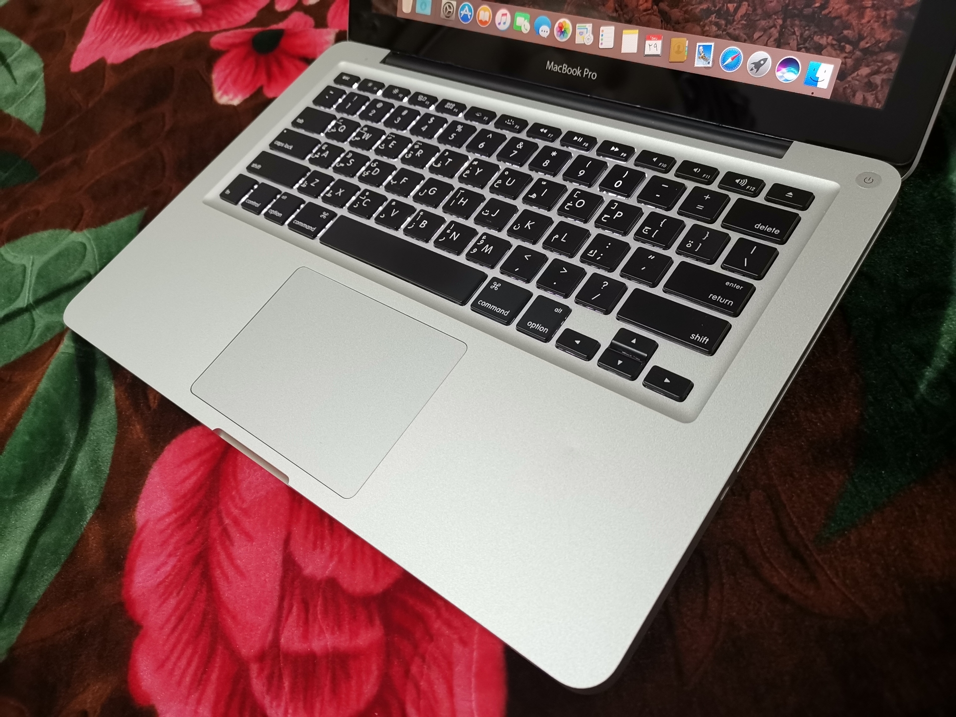 ماك بوك برو i7 كل شي فيه وكالة نظيف للبيع
لا تنسَ أنك شاهدت هذا الإعلان في عنكبوت
ماك بوك برو...