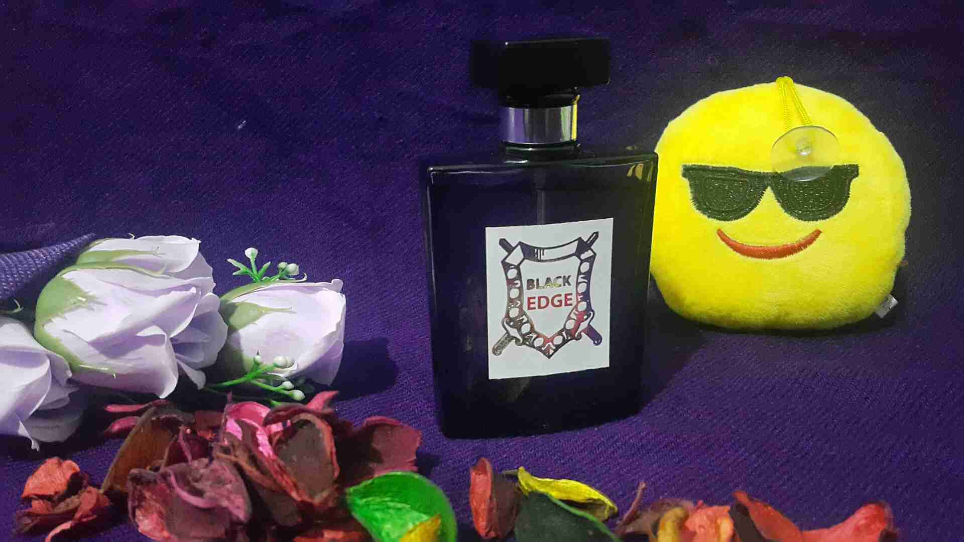 عطور للبيع واصل لباب البيت
لا تنسَ أنك شاهدت هذا الإعلان في عنكبوت
عطور خليجية و اجنبية
روائ...
