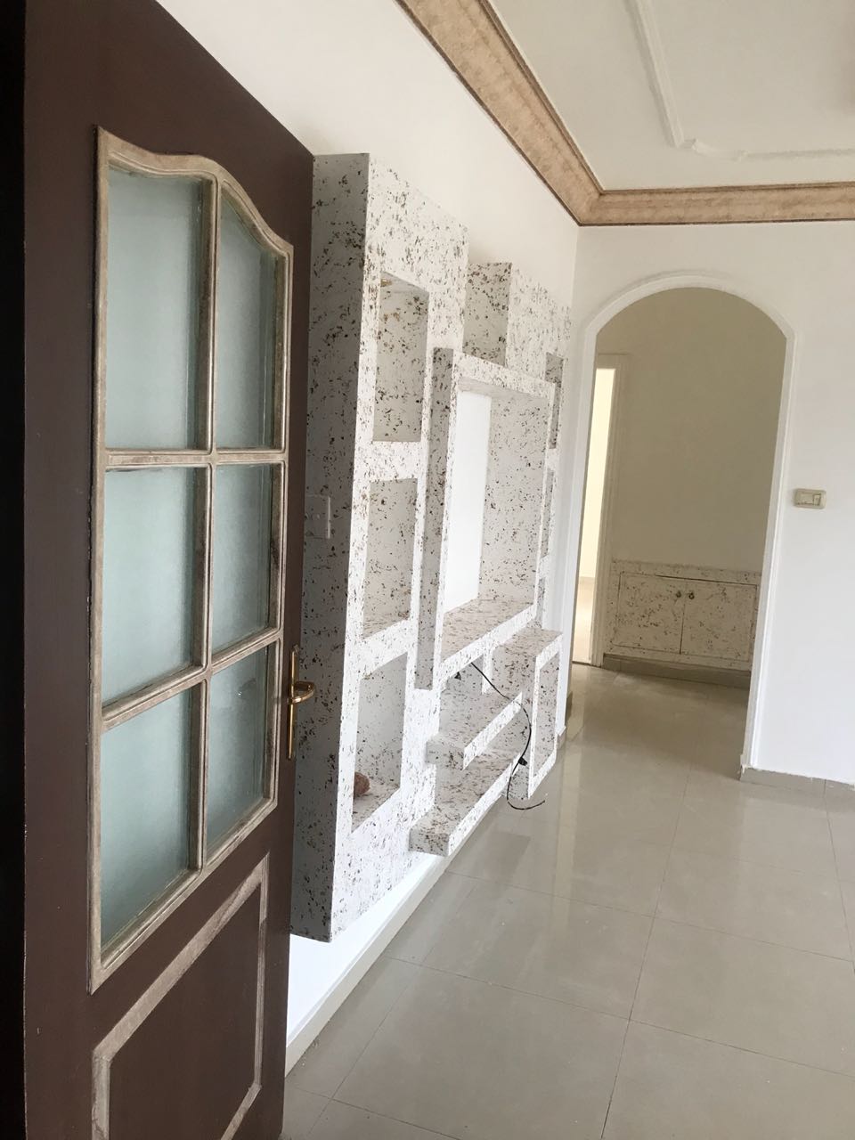 شقه في الجاردنز طابق ارضي 178
لا تنسَ أنك شاهدت هذا الإعلان في عنكبوت
منزل في الجاردنز بلقرب...