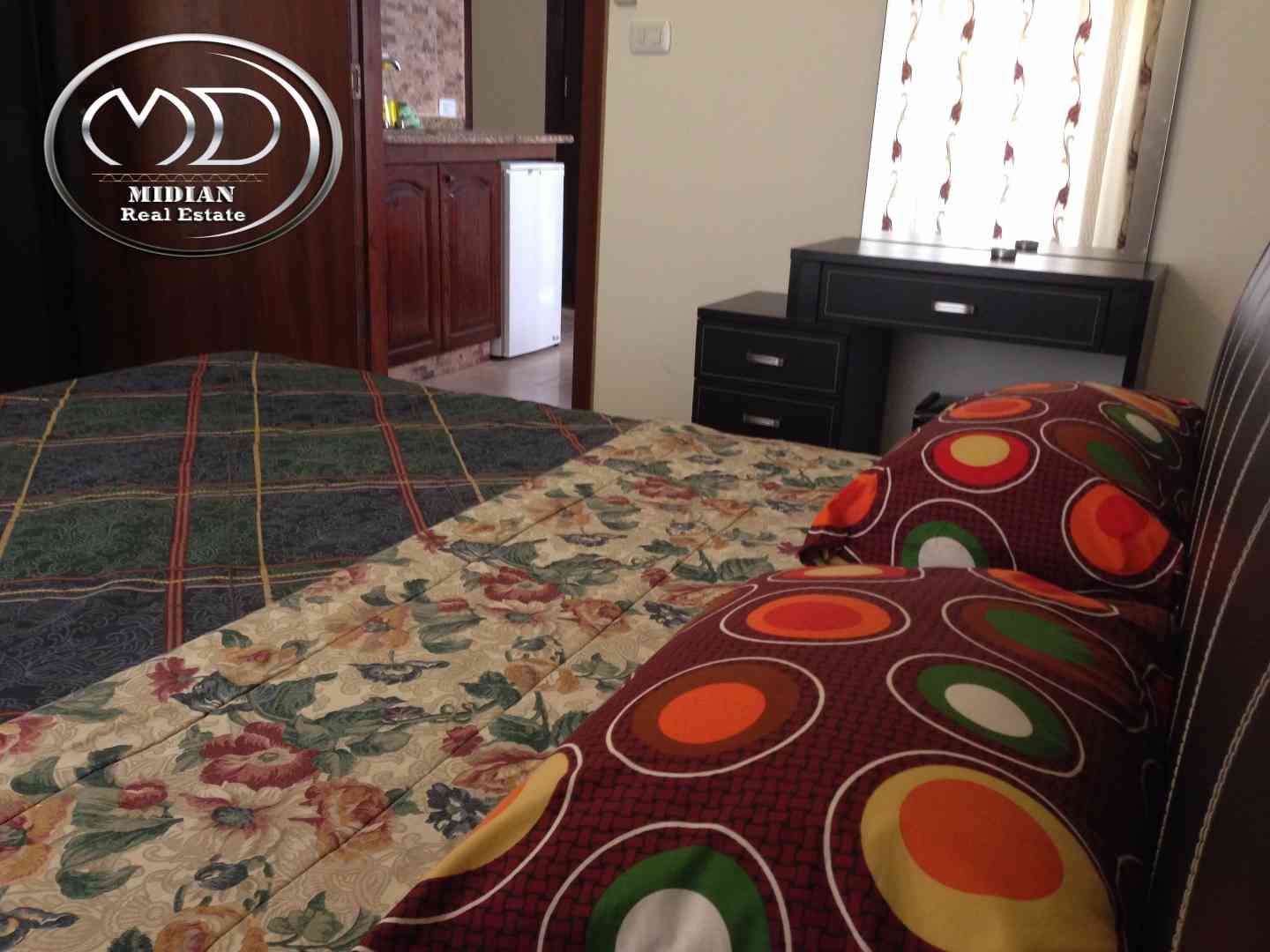شقة او ستديو مفروش للايجار السابع قرب شارع المدينه المنوره
لا تنسَ أنك شاهدت هذا الإعلان في عنكبوت...
