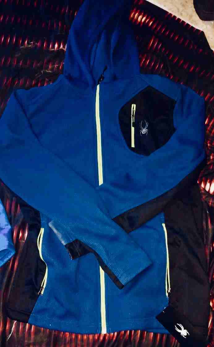 جاكيتات spyder
لا تنسَ أنك شاهدت هذا الإعلان في عنكبوت
جاكيتات وسويترات spyder أصلي كميه كبيره ل...
