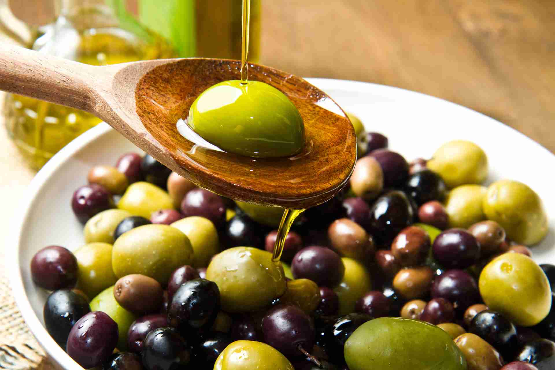 ريح حالك من المغشوش                                            


	 				لا تنسَ أنك شاهدت هذا الإعلان في عنكبوت            
	 				
                                زيت زيتون  جبلي  بكر ممتاز  معصور...