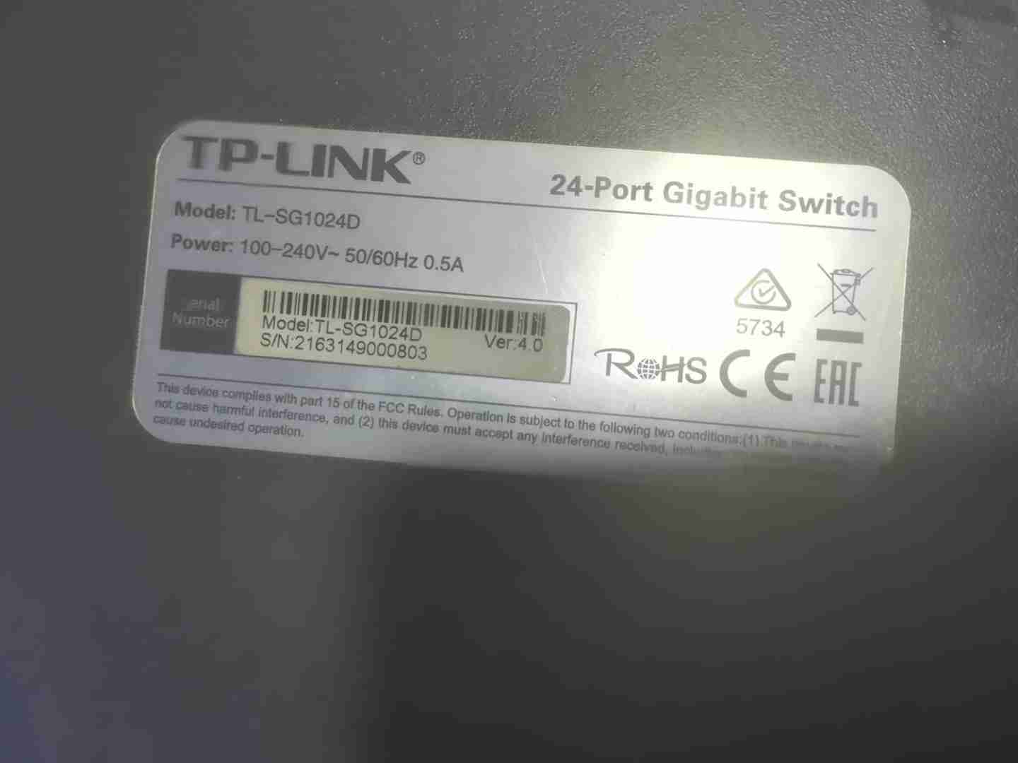 TL-SG1024D  24-Port Gigabit Desktop/Rackmount Switch  TP-Link                                            


	 				لا تنسَ أنك شاهدت هذا الإعلان في عنكبوت...