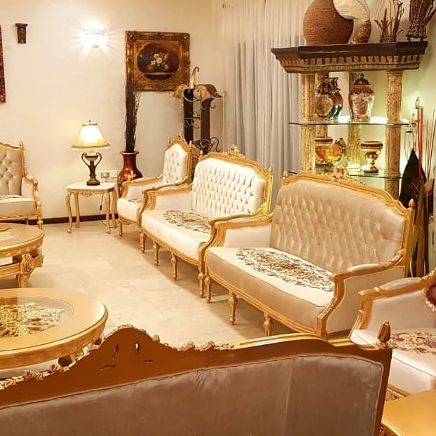 أطقم كنب كلاسيكية ملكية جديدة مصنعة من خشب الزان التركي
لا تنسَ أنك شاهدت هذا الإعلان في عنكبوت...