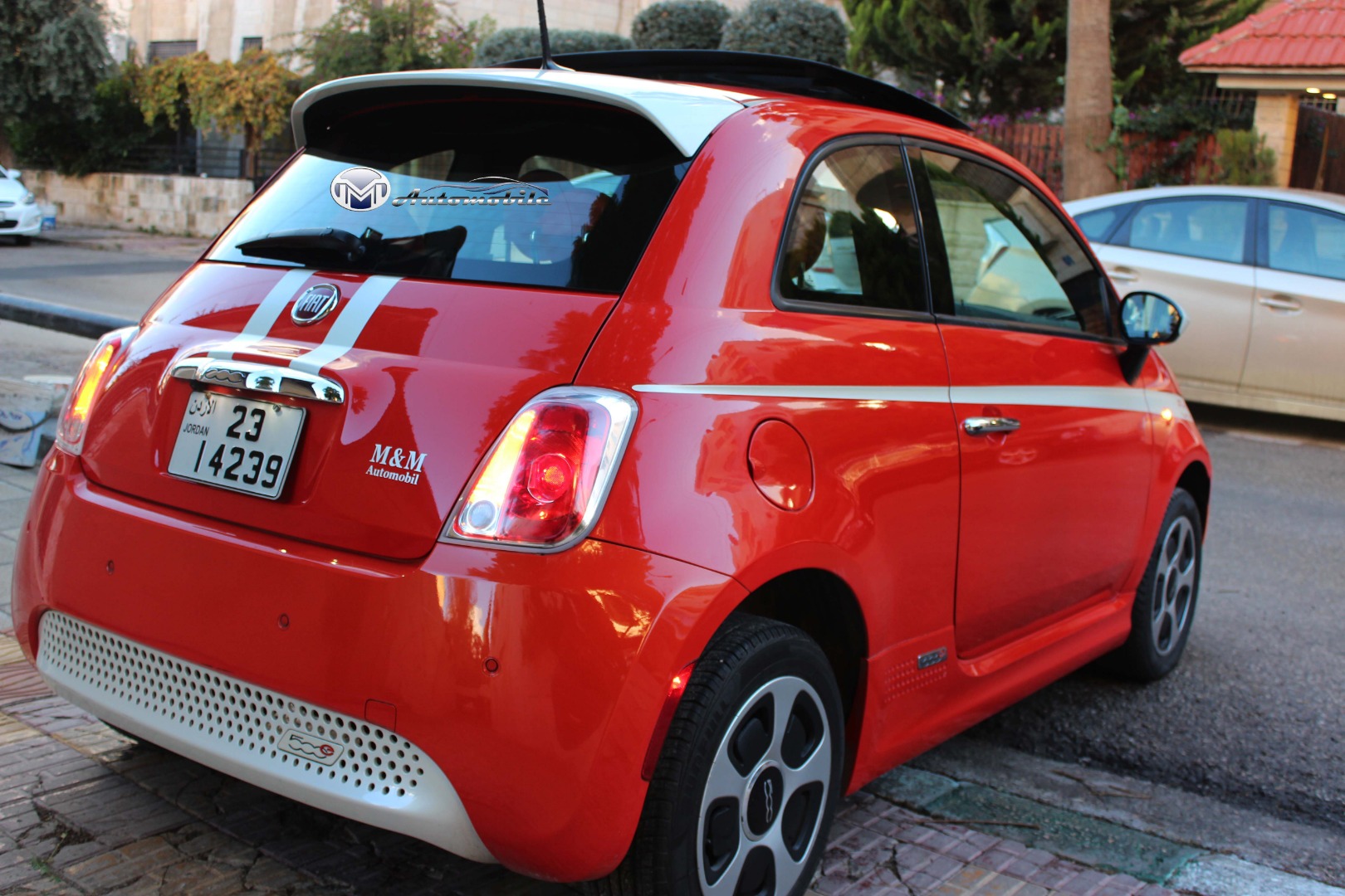 فيات 500e فتحة بانوراما مميزة، فحص كامل، جمرك جديد، 18ألف ميل
لا تنسَ أنك شاهدت هذا الإعلان في عنكبوت...