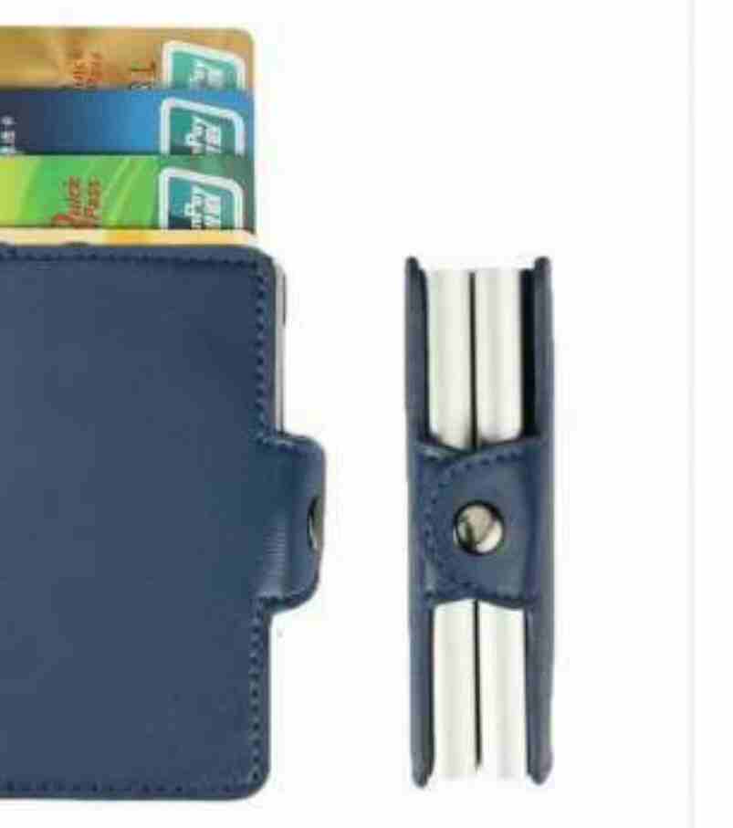 محفظه البطاقات بخاصيه RFID
لا تنسَ أنك شاهدت هذا الإعلان في عنكبوت
طريقة مبتكرة لحمل البطاقات وحم...