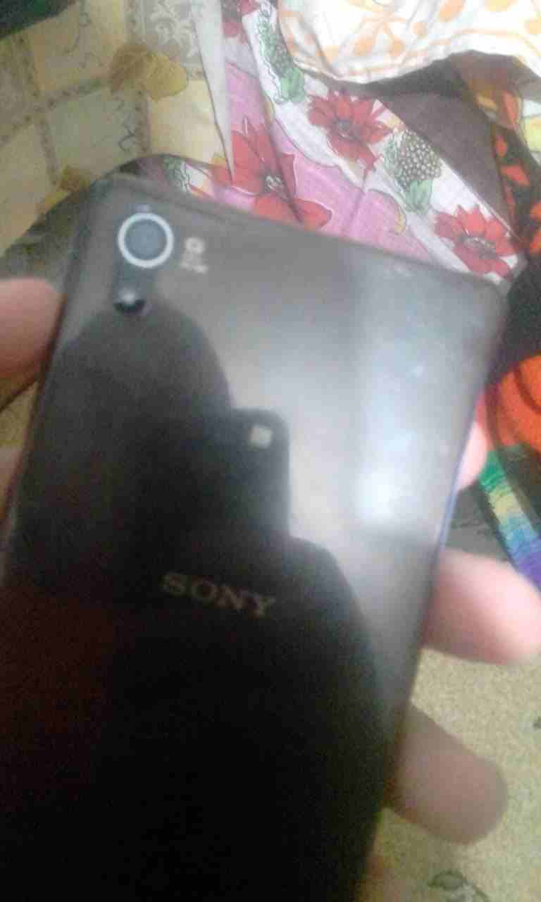 سوني z2 sony                                            


	 				لا تنسَ أنك شاهدت هذا الإعلان في عنكبوت            
	 				
                            الموبايل حالته كويسه جدا مغير نص اصلي وشغال...