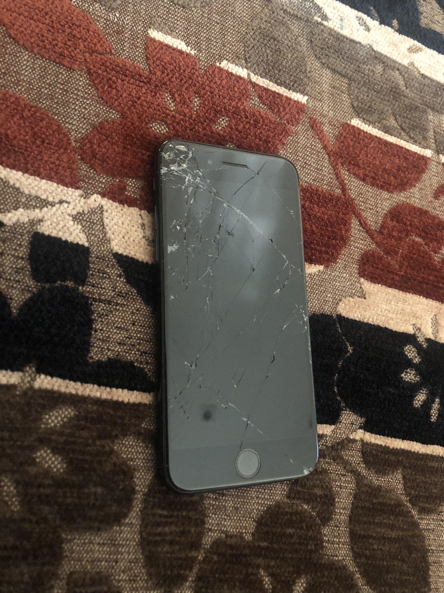 iphone 7 128GB                                            


	 				لا تنسَ أنك شاهدت هذا الإعلان في عنكبوت            
	 				
                                Iphone 7 128 GB working 100% with a br...